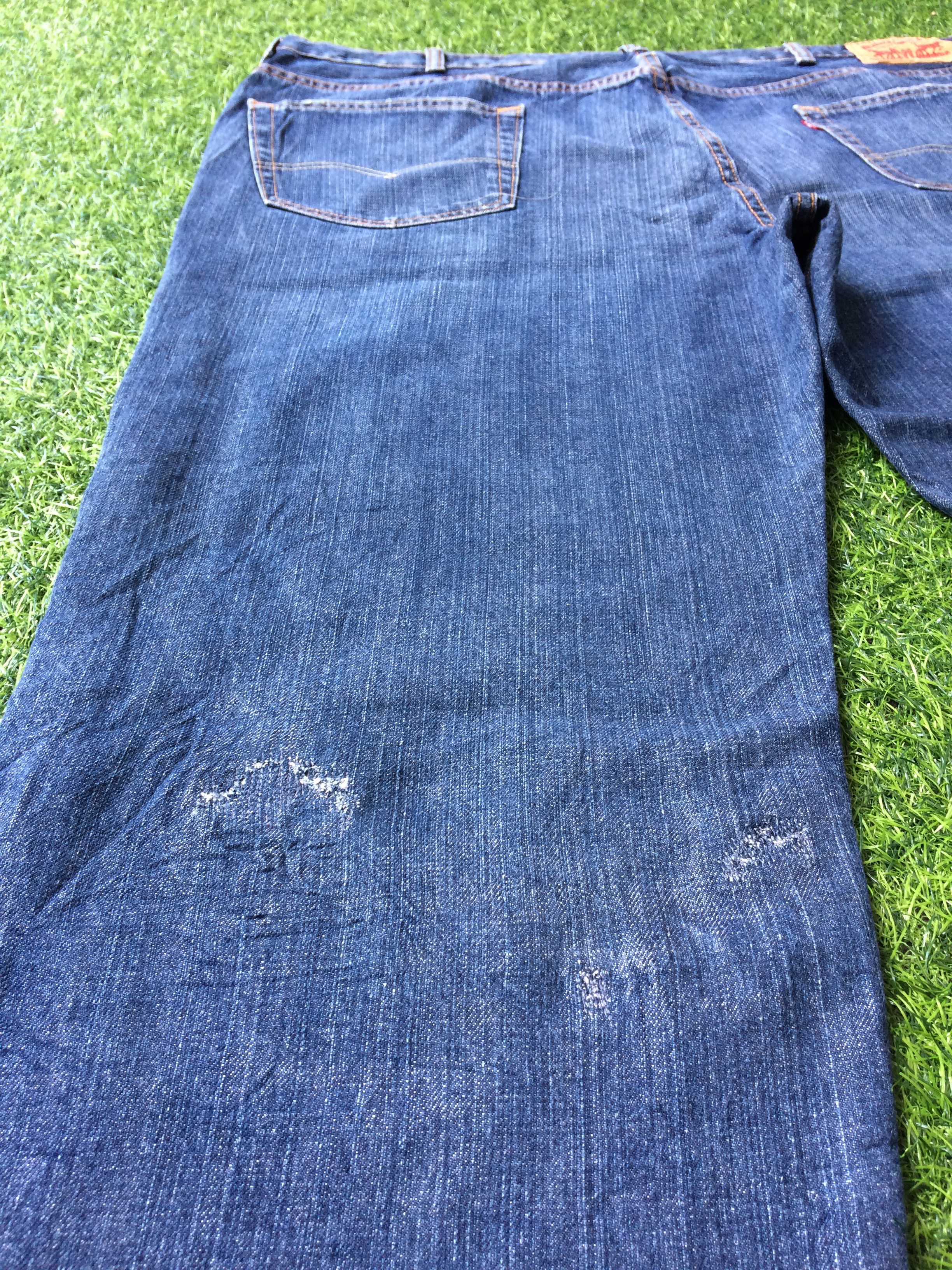 Levi's W45 Distressed Levis 550 Classic Relaxed Fit Jeans #B-404 Size US 44 / EU 60 - 7 Thumbnail