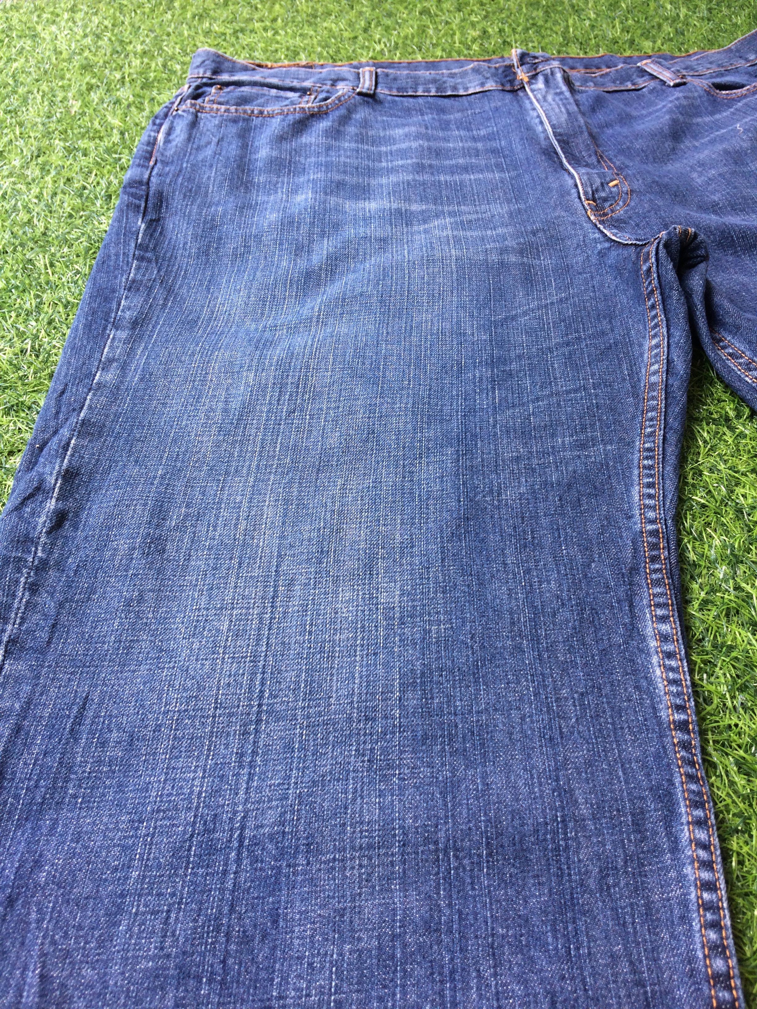 Levi's W45 Distressed Levis 550 Classic Relaxed Fit Jeans #B-404 Size US 44 / EU 60 - 4 Thumbnail