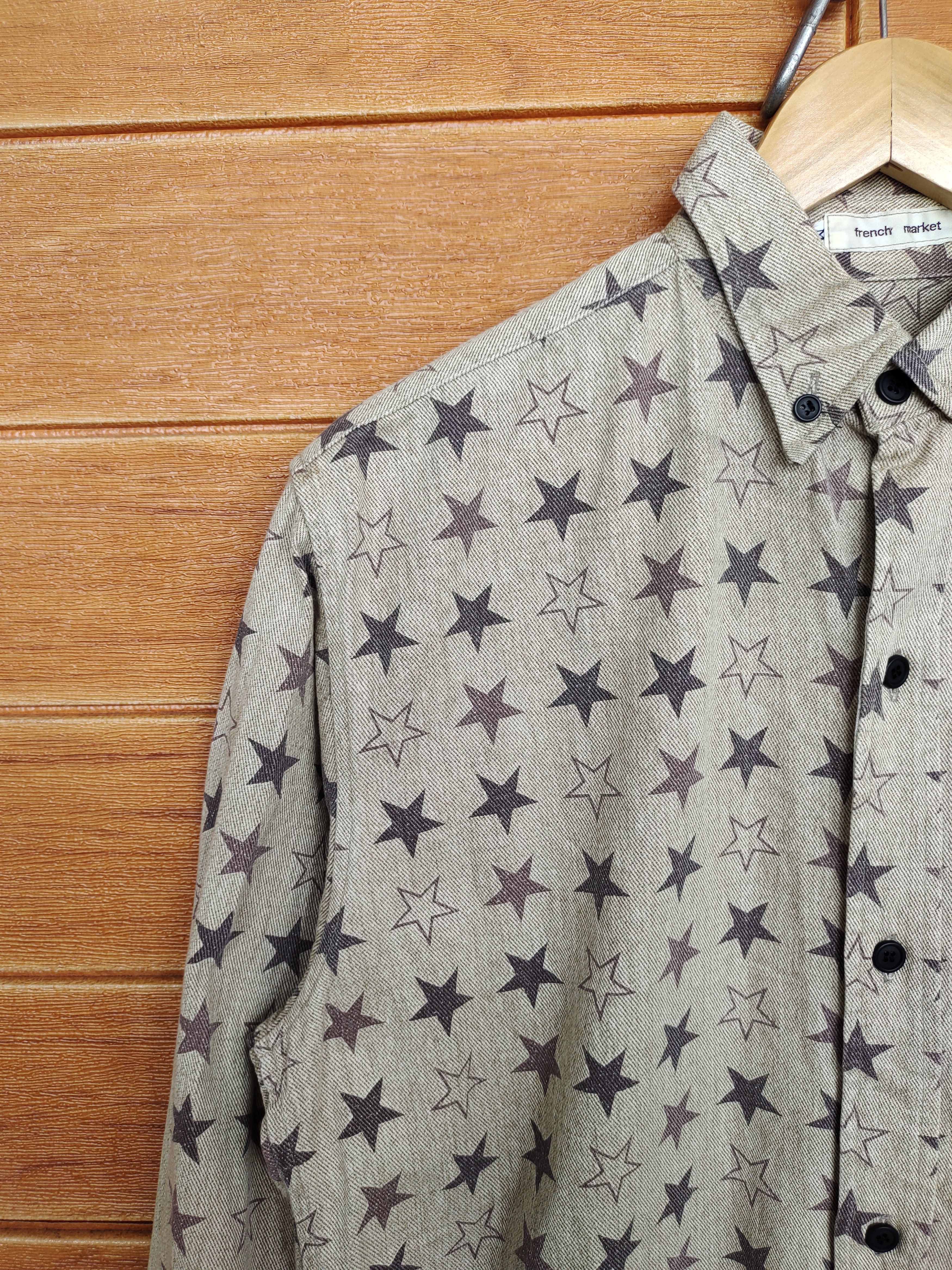 Japanese Brand FRENCH MARKET Made In Japan Stars Fullprint Denim Shirt Size US M / EU 48-50 / 2 - 5 Thumbnail