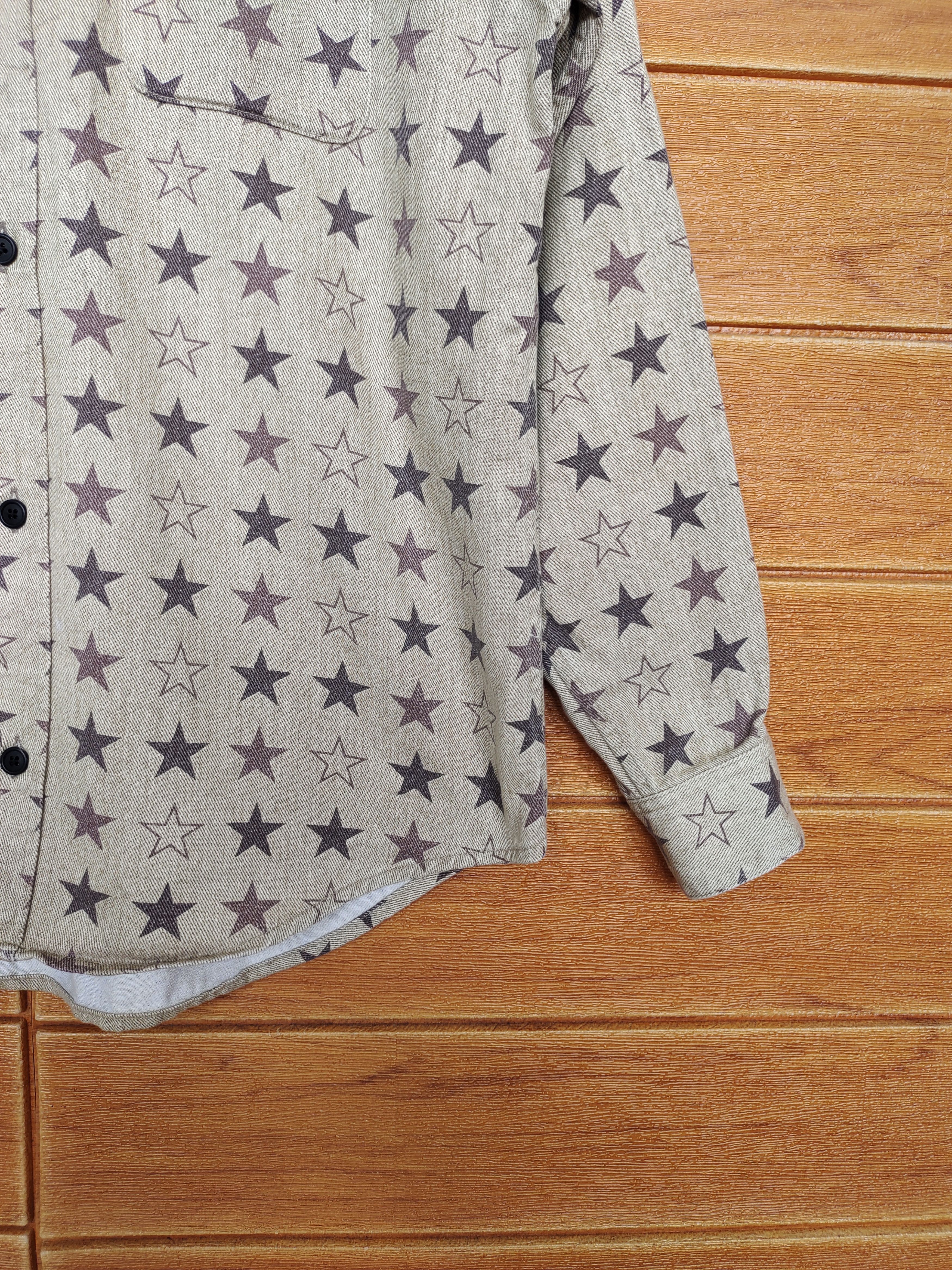 Japanese Brand FRENCH MARKET Made In Japan Stars Fullprint Denim Shirt Size US M / EU 48-50 / 2 - 6 Thumbnail