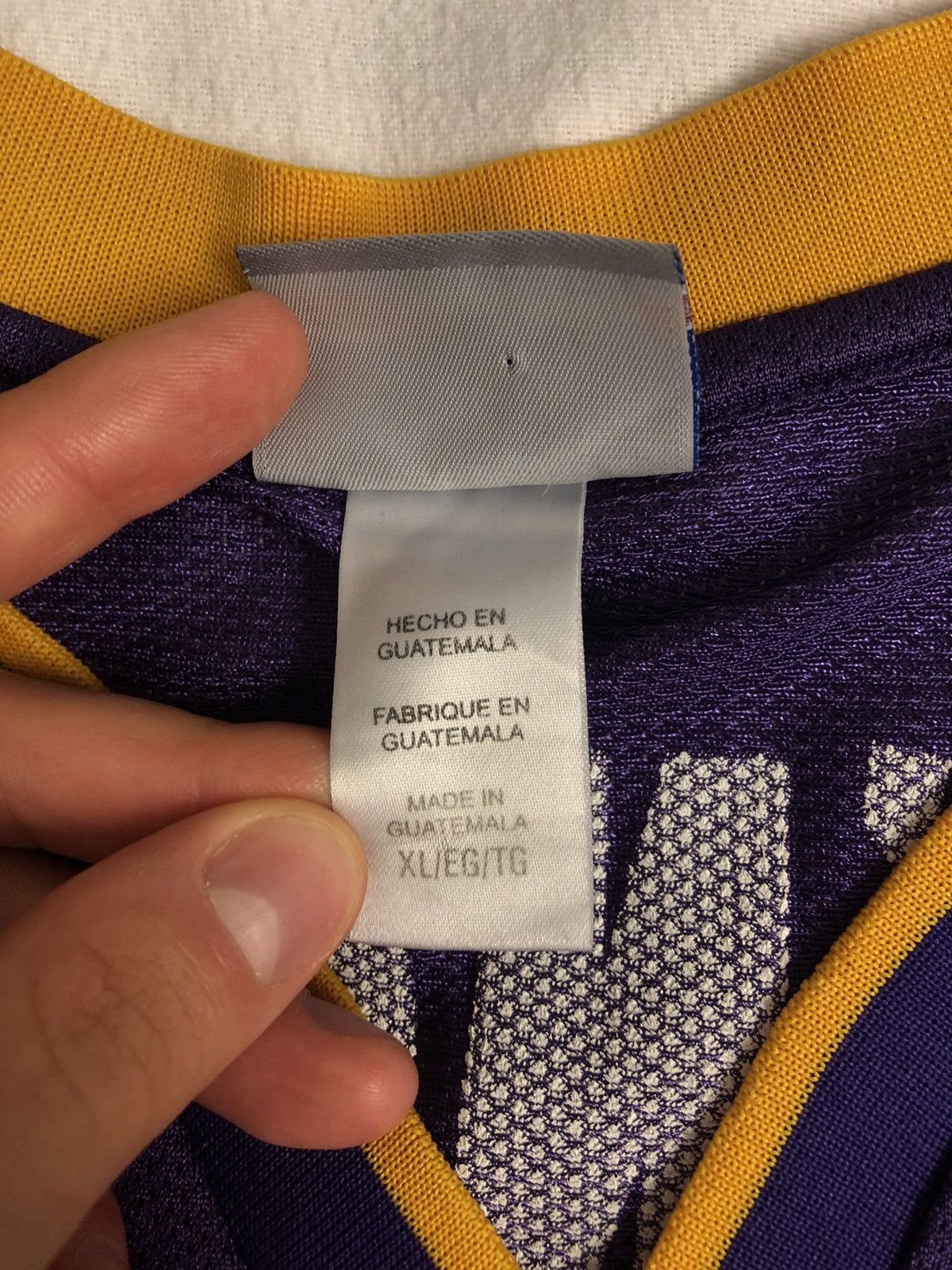 NBA SHAQUILLE O’NEAL LOS ANGELES LAKERS REEBOK NBA JERSEY Size US L / EU 52-54 / 3 - 7 Thumbnail
