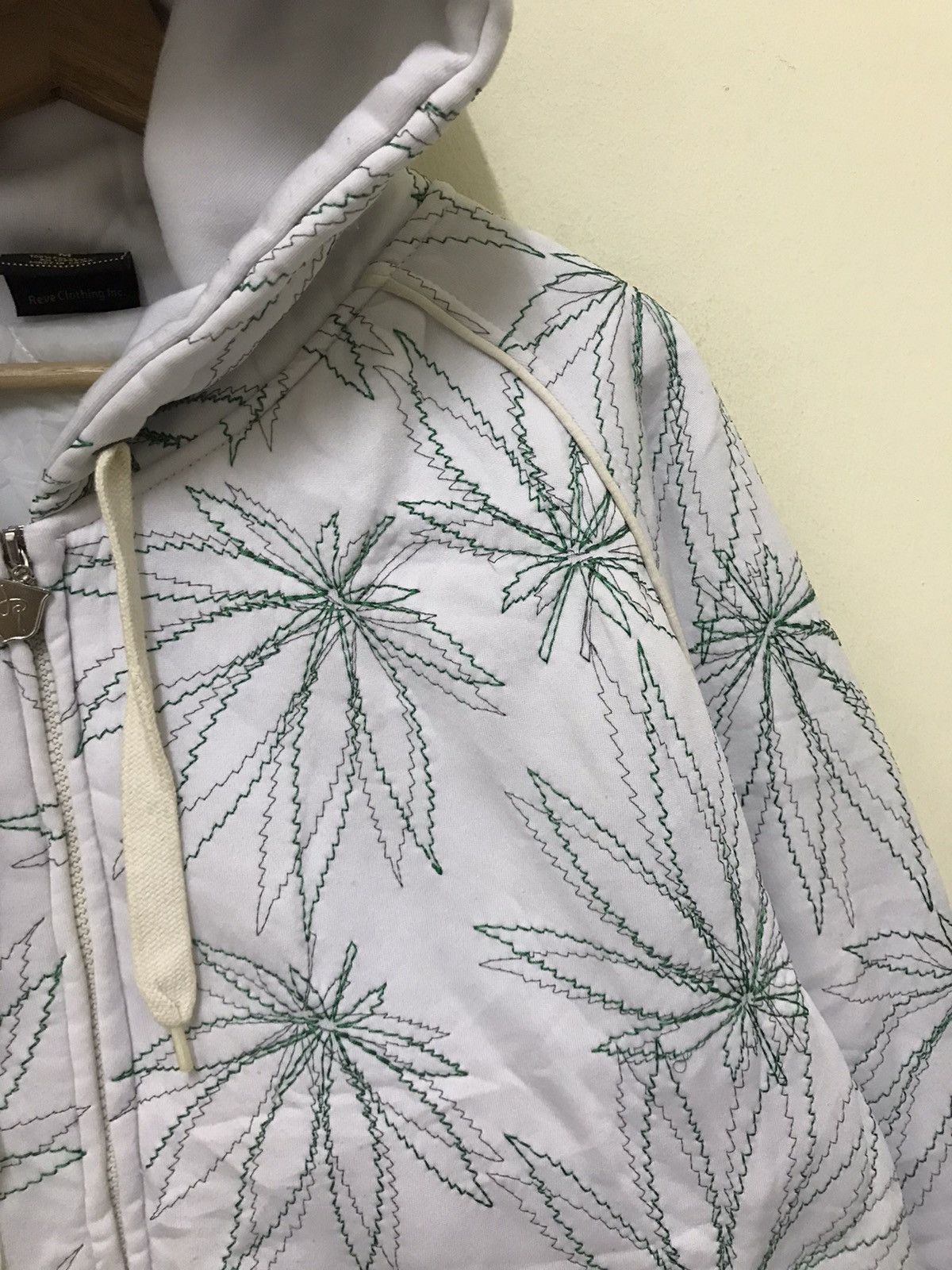 Vintage Vintage Marijuana Full Emboridery Zip Up Hoodie Sweatshirt Size US M / EU 48-50 / 2 - 7 Thumbnail