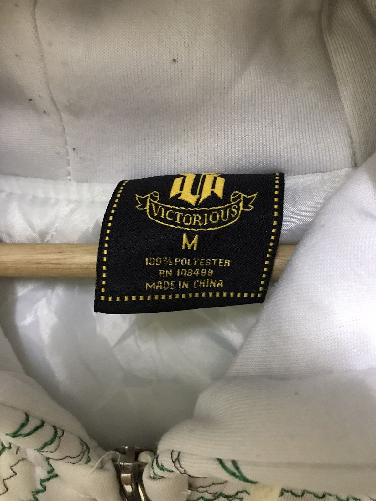Vintage Vintage Marijuana Full Emboridery Zip Up Hoodie Sweatshirt Size US M / EU 48-50 / 2 - 10 Thumbnail