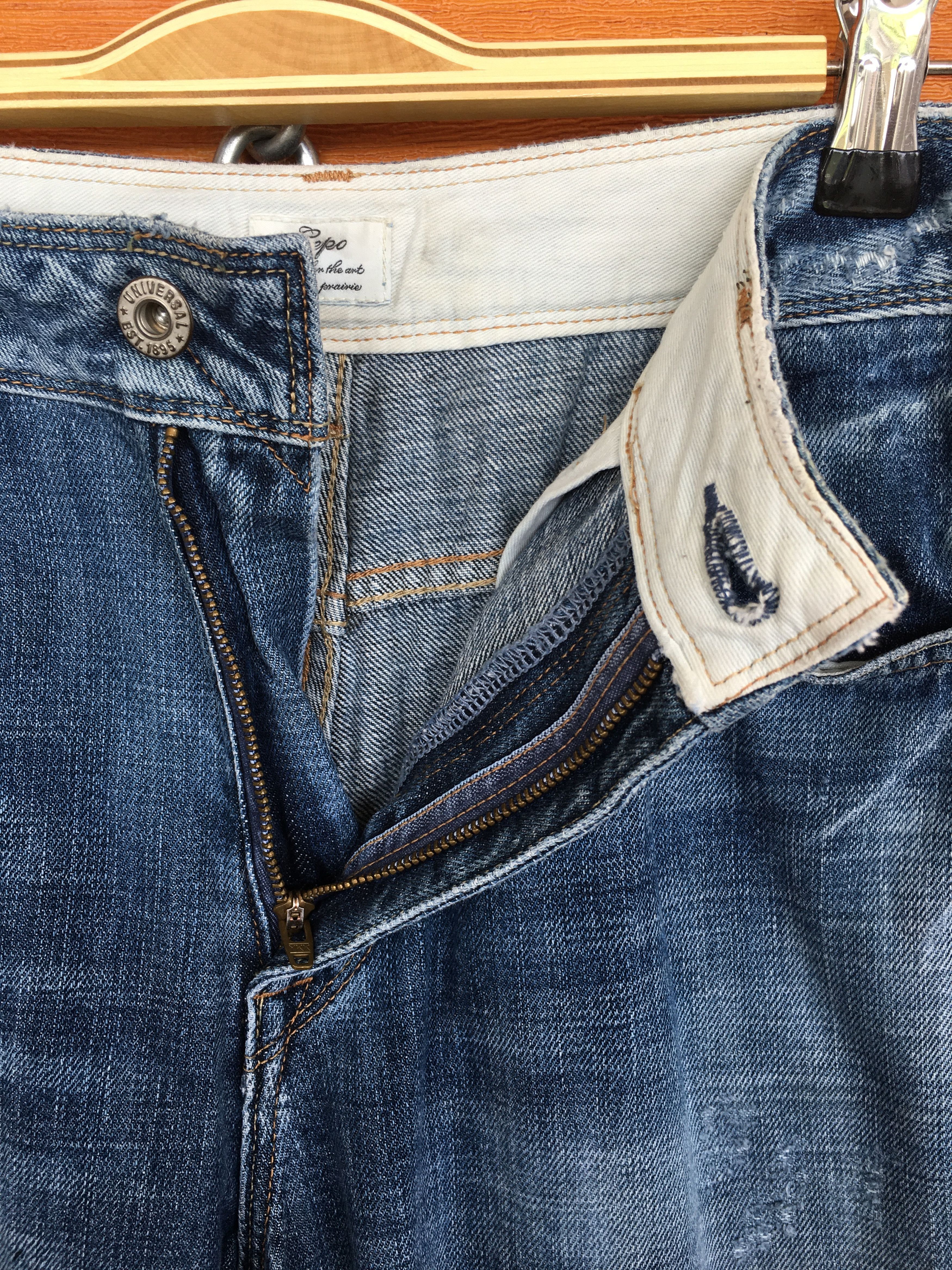 Number (N)ine × Undercover Cepo Distressed Denim Jeans Size US 31 - 21 Thumbnail
