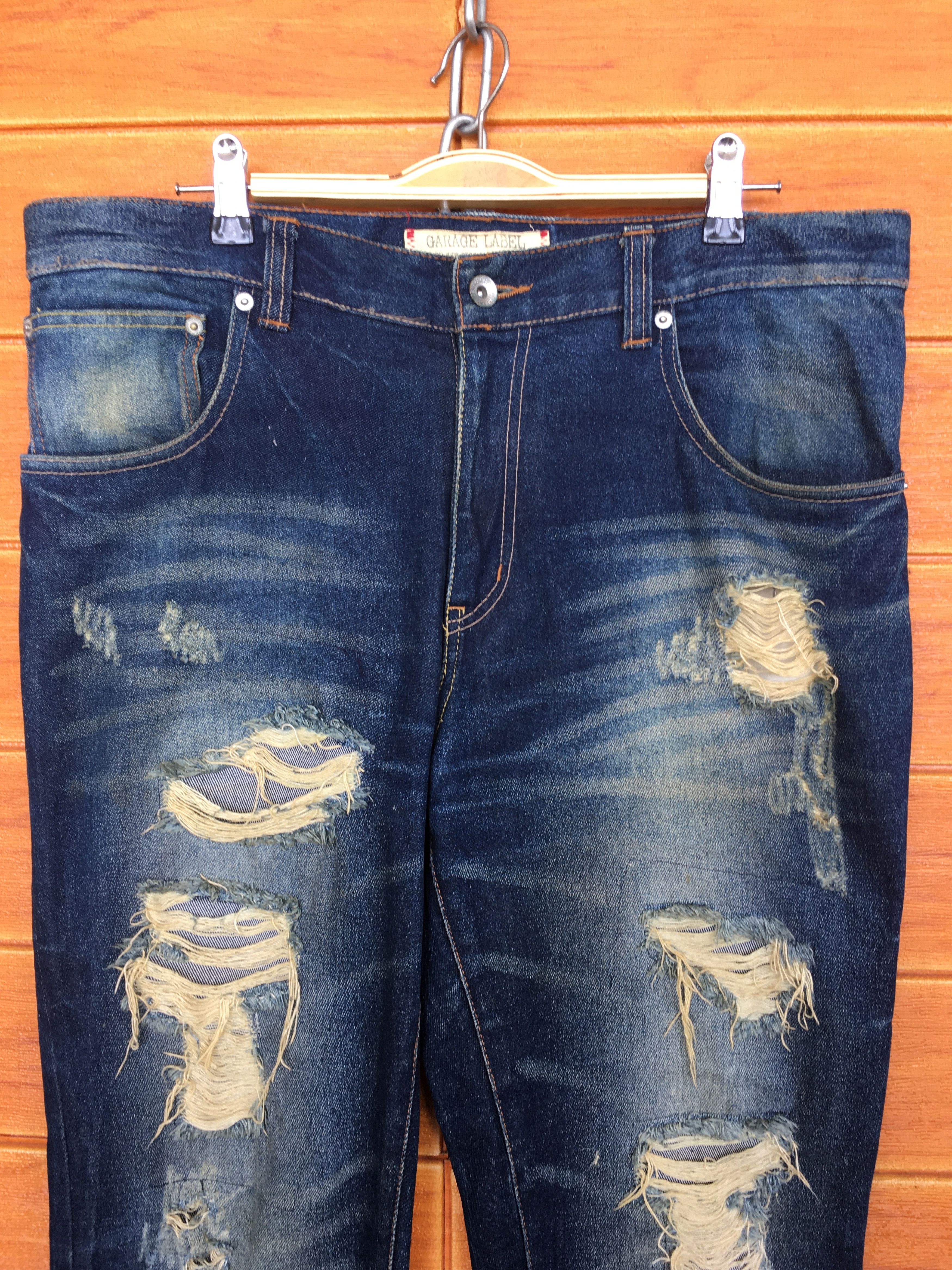 Japanese Brand Garage Label Distressed Denim Jeans Size US 35 - 2 Thumbnail