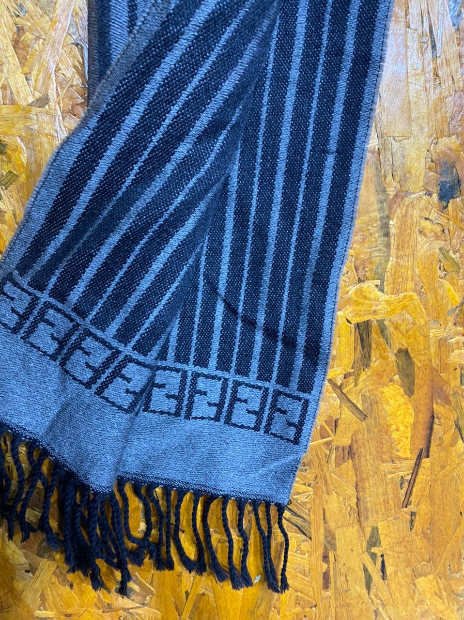 Fendi × Vintage 💥VINTAGE FENDI Monogram Muffler Scarf Size ONE SIZE - 4 Thumbnail