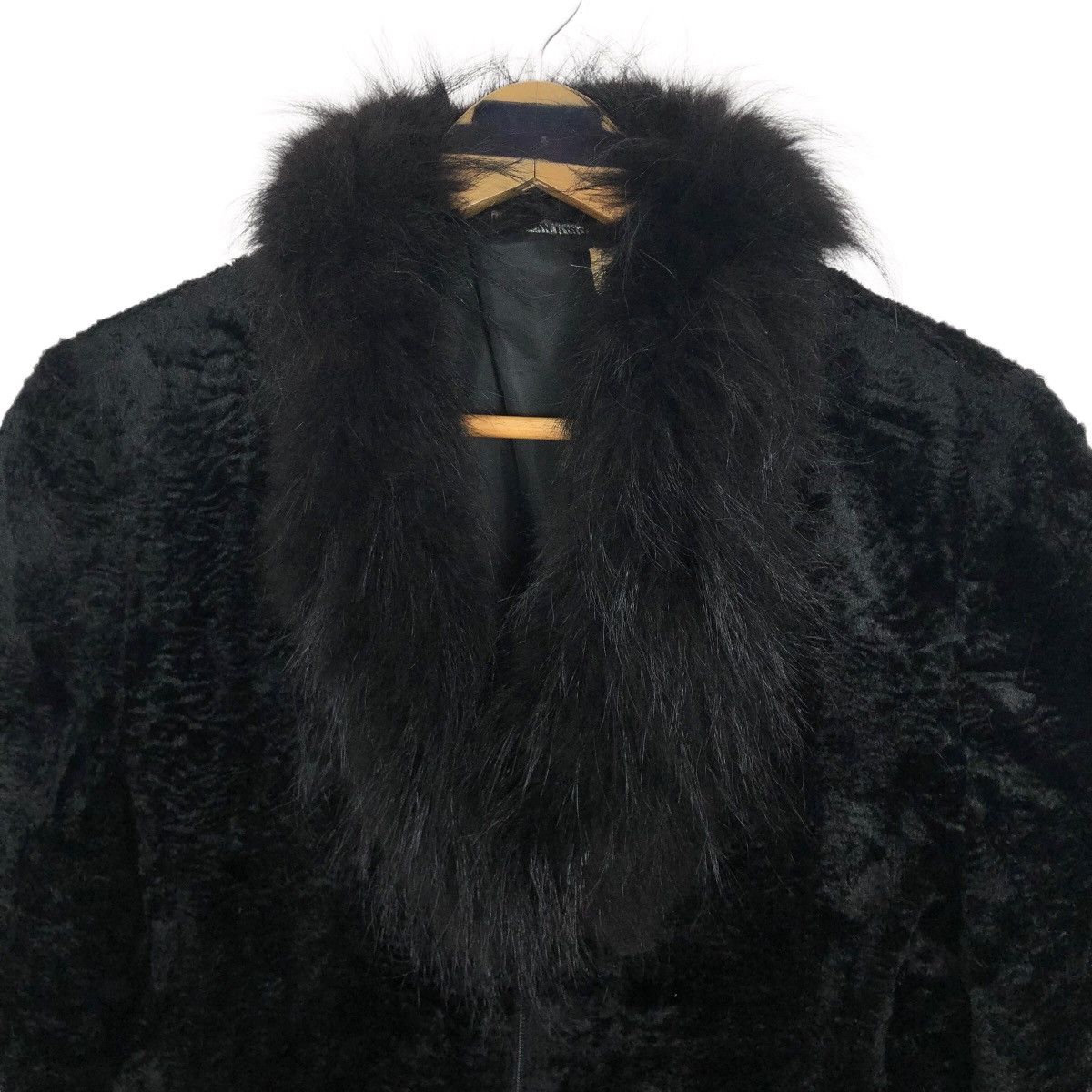 Valentino Vintage Valentino Garavani Faux Fur Velvet Jacket Size S / US 4 / IT 40 - 9 Thumbnail