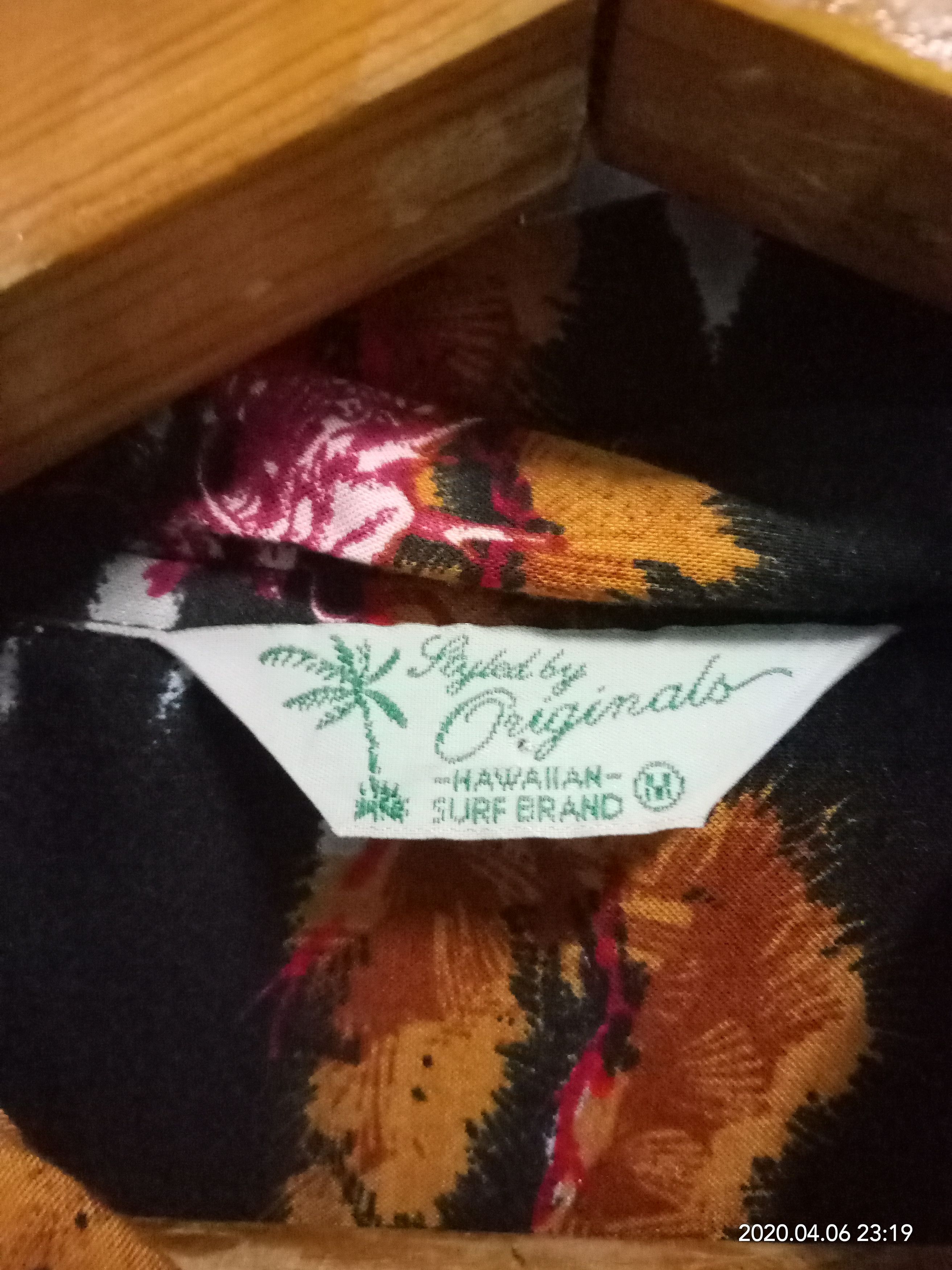 Japanese Brand Vintage Hawaiian Surf Design Dragons Japanese Fashion Size US M / EU 48-50 / 2 - 4 Thumbnail