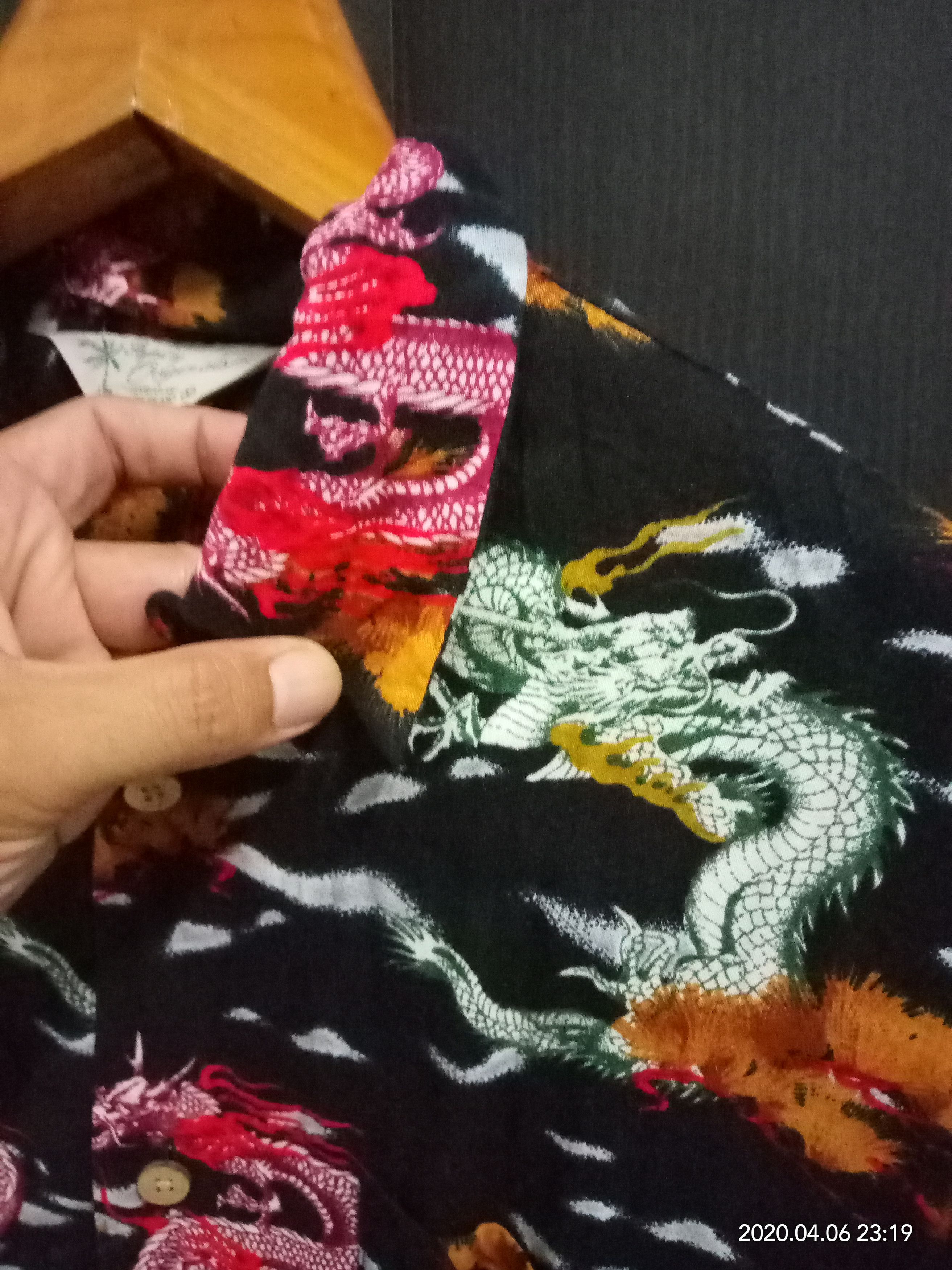 Japanese Brand Vintage Hawaiian Surf Design Dragons Japanese Fashion Size US M / EU 48-50 / 2 - 3 Thumbnail