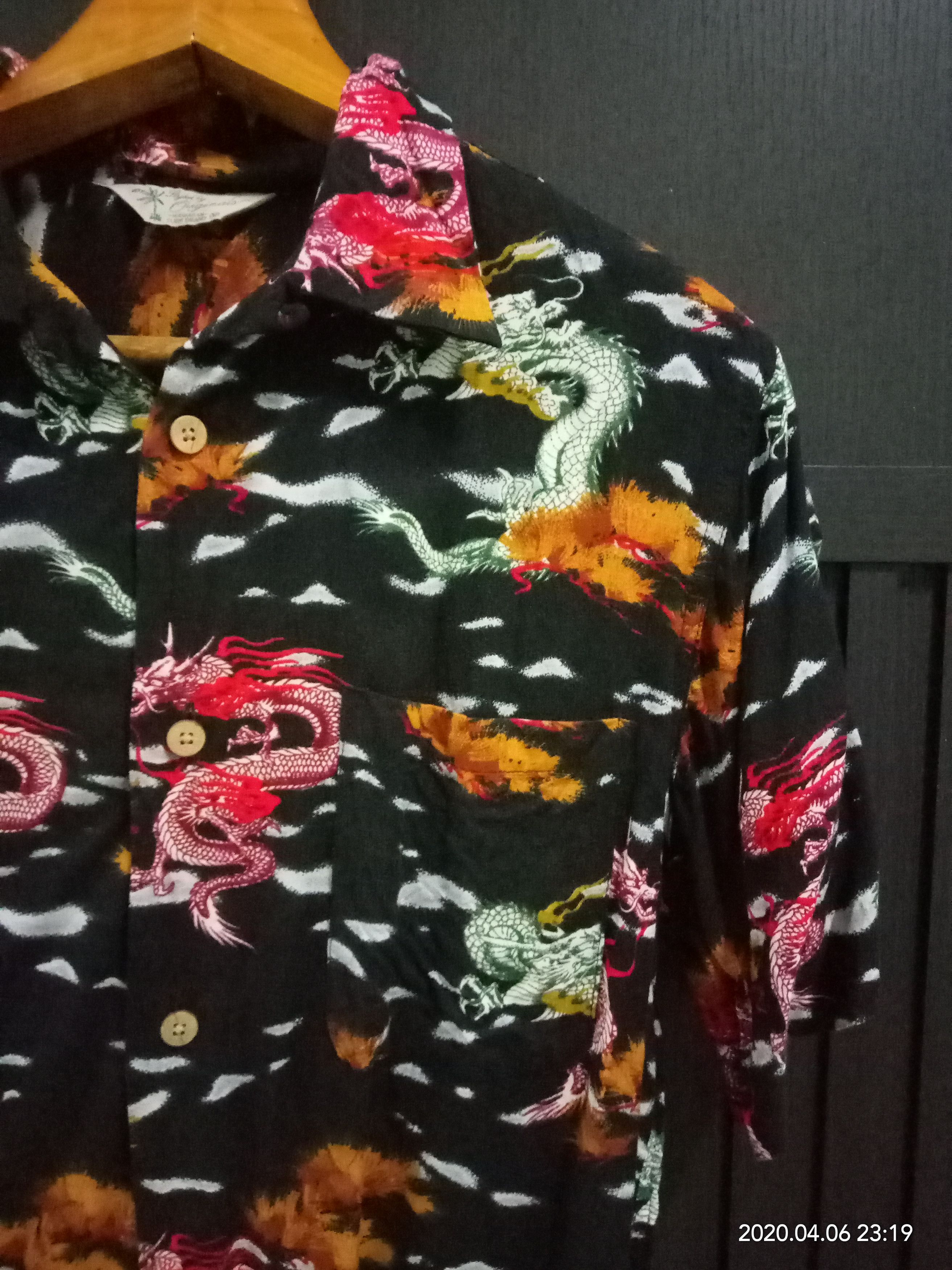 Japanese Brand Vintage Hawaiian Surf Design Dragons Japanese Fashion Size US M / EU 48-50 / 2 - 1 Thumbnail