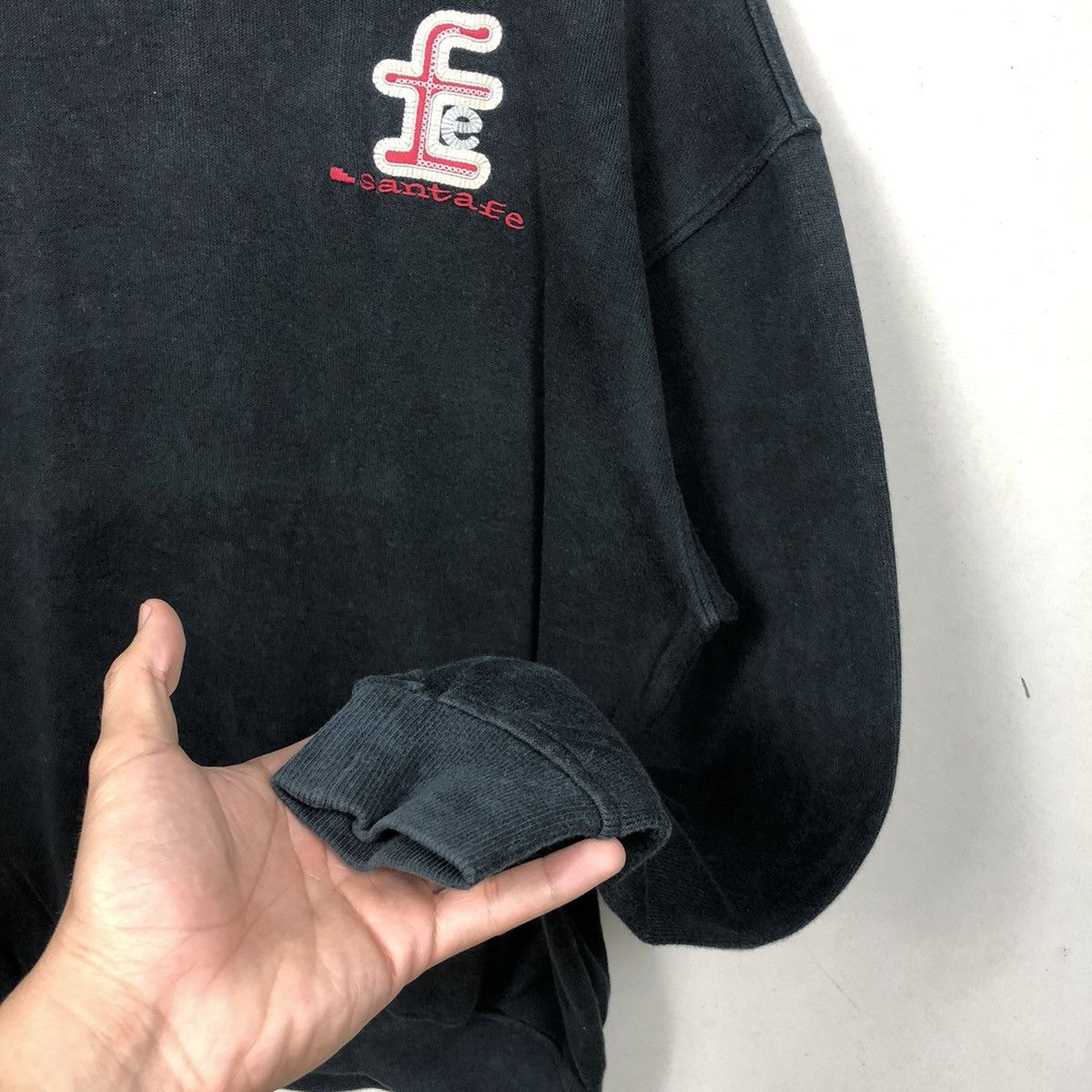 Japanese Brand Vintage 90’s Baggy Santafe Embroidery Big Logo Sweatshirt Size US XL / EU 56 / 4 - 5 Thumbnail