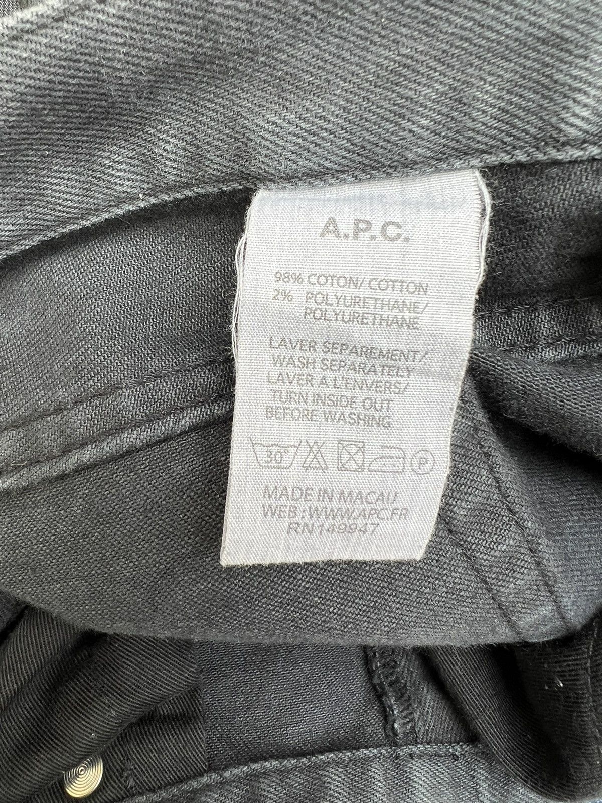A.P.C. Vintage A.P.C. Petit Standard Sun Fade Black Denim Jeans Size US 30 / EU 46 - 21 Thumbnail