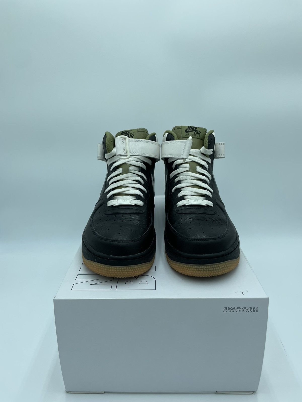 Nike Nike Air Force 1 Size US 9.5 / EU 42-43 - 2 Thumbnail