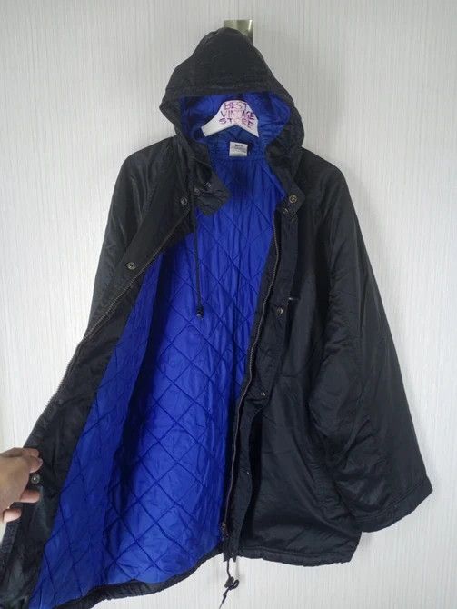 Nike × Vintage Rare Vintage 90s Nike Big Logo Long Hoodie Jacket Size US XL / EU 56 / 4 - 4 Thumbnail