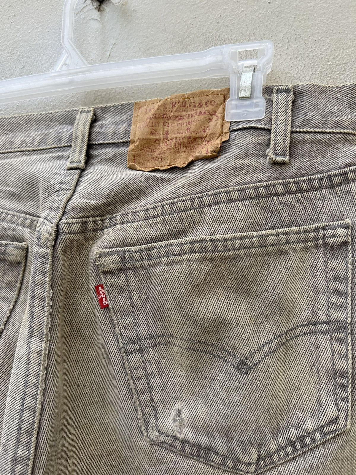 Levi's Trashed VTG 80s Levi’s 501 Sun Fade Black Denim Mud Jeans Size US 33 - 19 Thumbnail
