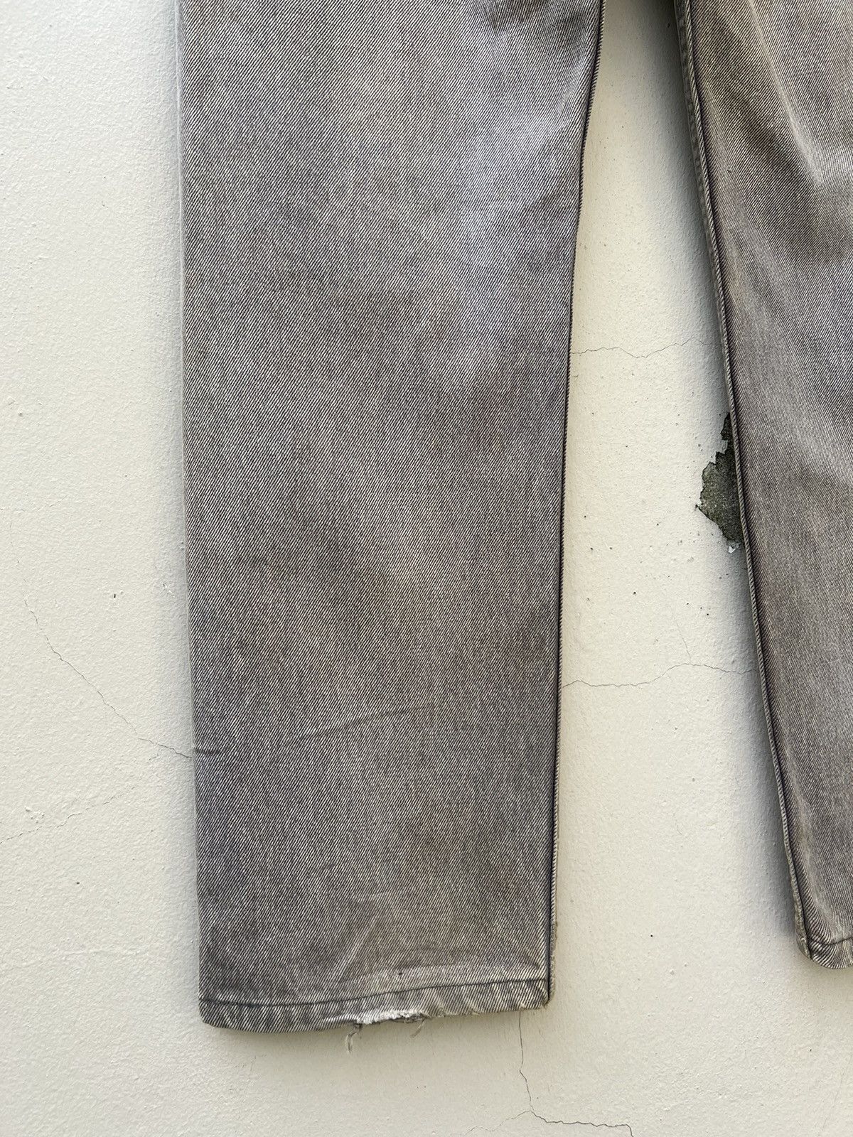 Levi's Trashed VTG 80s Levi’s 501 Sun Fade Black Denim Mud Jeans Size US 33 - 17 Thumbnail