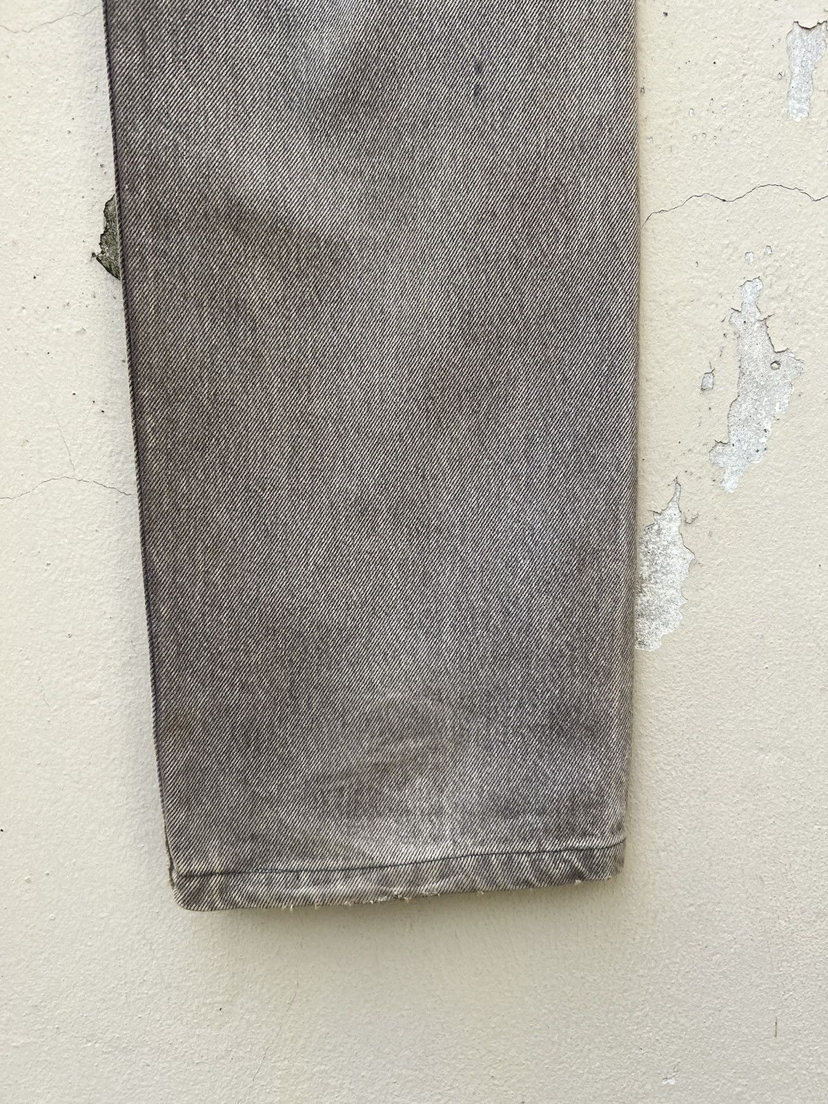Levi's Trashed VTG 80s Levi’s 501 Sun Fade Black Denim Mud Jeans Size US 33 - 21 Thumbnail