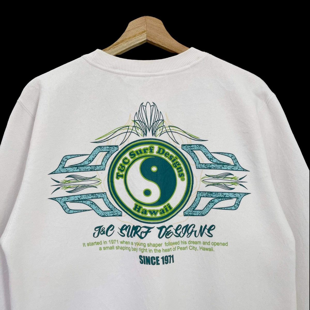 Vintage Vintage TnC Hawaii Pearl City Surf Big Logo Crewneck Size US M / EU 48-50 / 2 - 4 Thumbnail