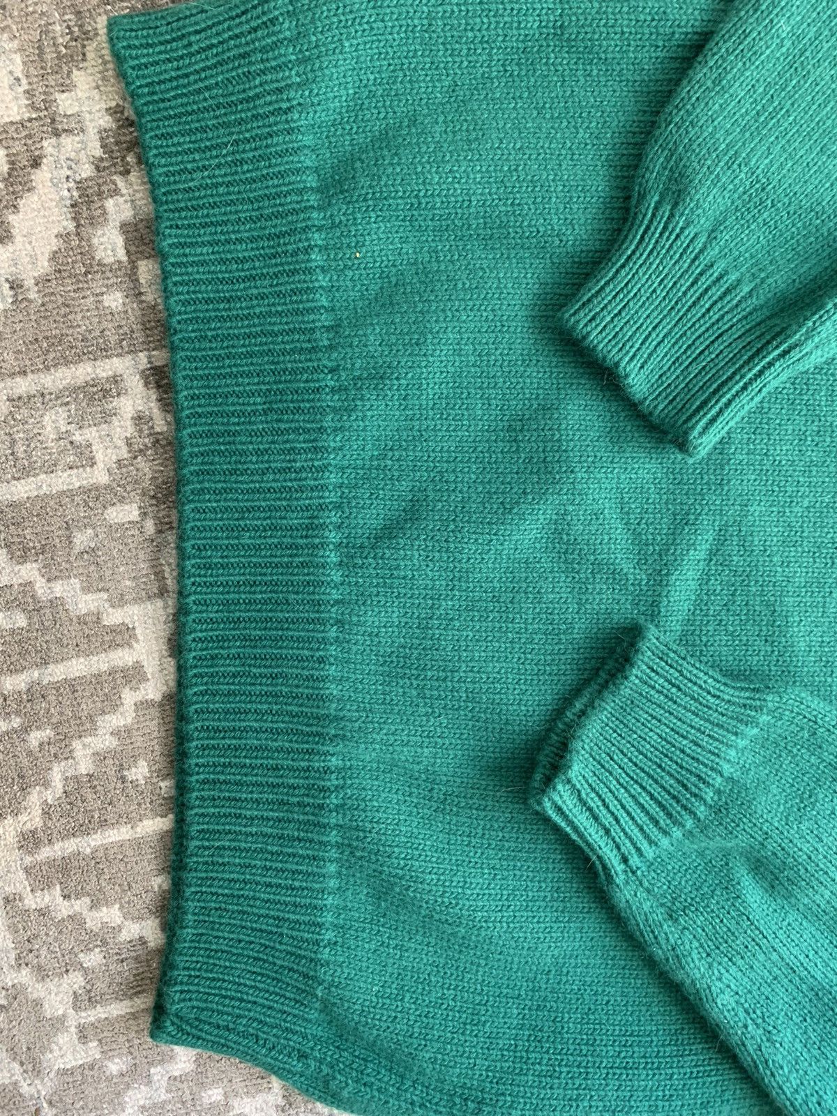 Maison Margiela SAMPLE MARGIELA Green V Neck Sweater Size US M / EU 48-50 / 2 - 4 Thumbnail