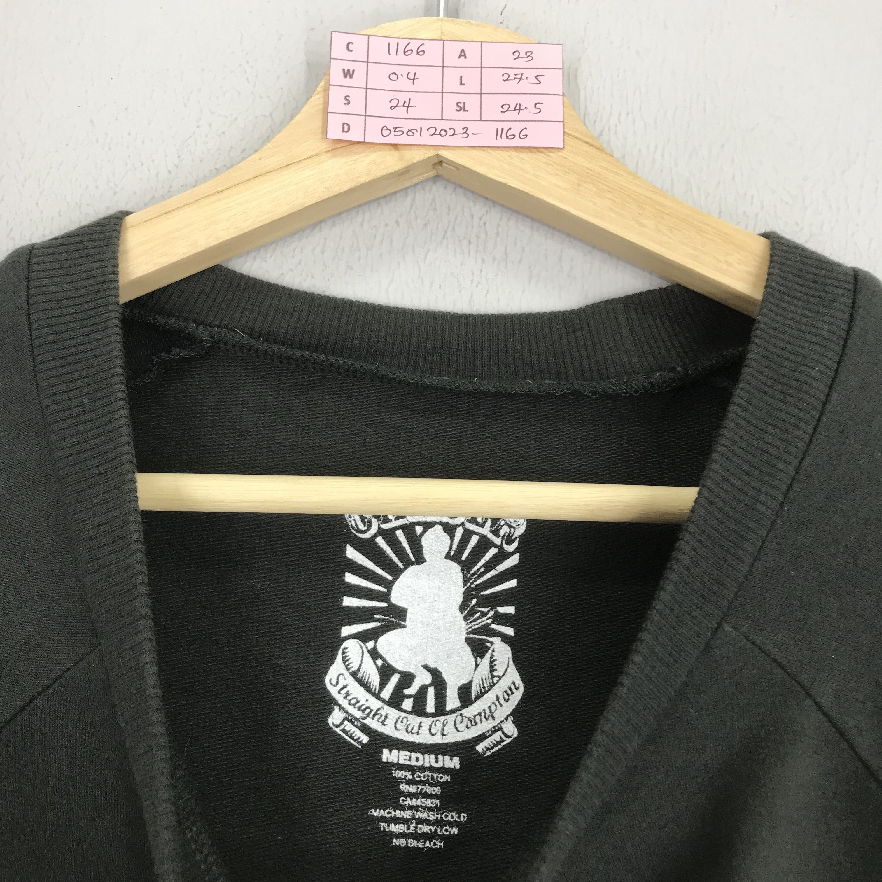 Band Tees Nirvana Band Grunge Sweater Backprinted Kurt Cobain Size US M / EU 48-50 / 2 - 9 Thumbnail