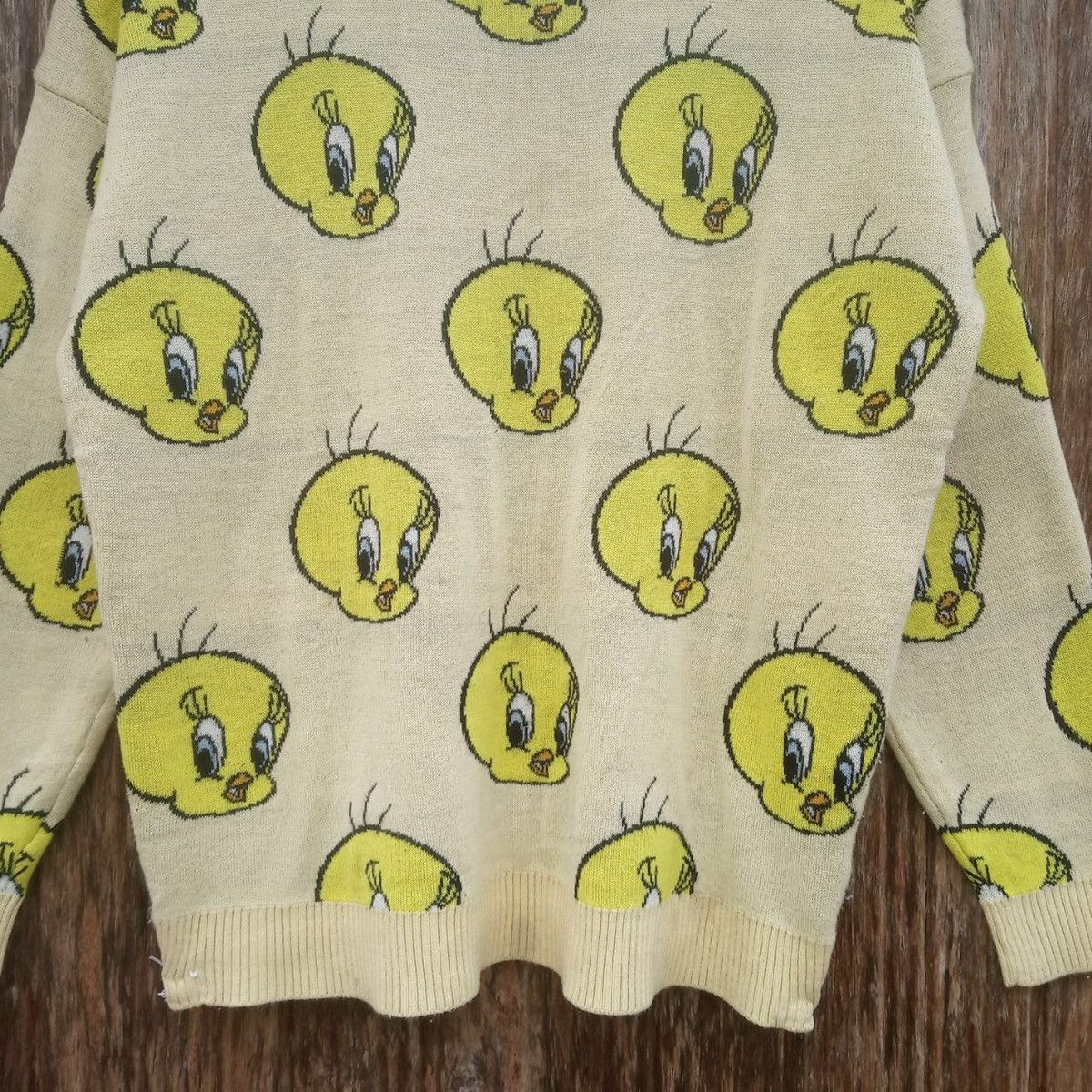 Cartoon Network Rare!! Virgirl x Looney Tunes Cartoon Tweety Alloverprint Size US S / EU 44-46 / 1 - 3 Thumbnail