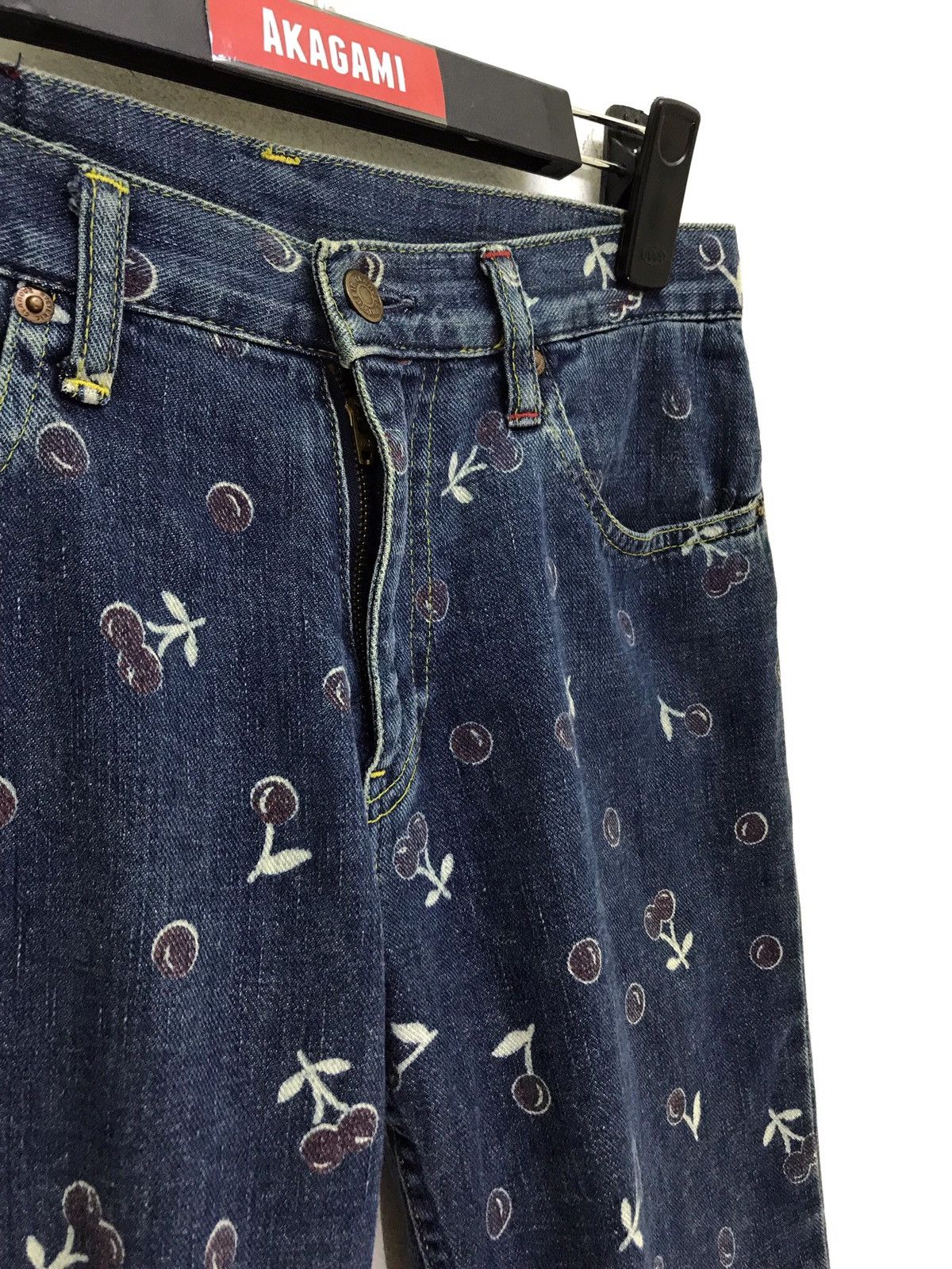 Hysteric Glamour Vtg Hysteric Glamour Denim Cropped Pant Fullprinted Berries Size US 29 - 2 Thumbnail