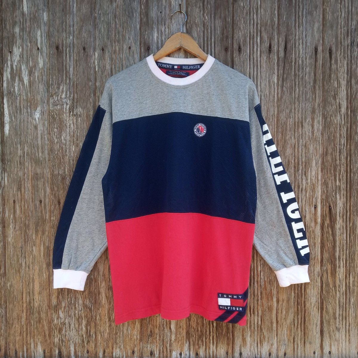 Tommy Hilfiger Tommy Hilfiger Sports Colourblock Big Logo Tommy Hilfiger Size US M / EU 48-50 / 2 - 1 Thumbnail