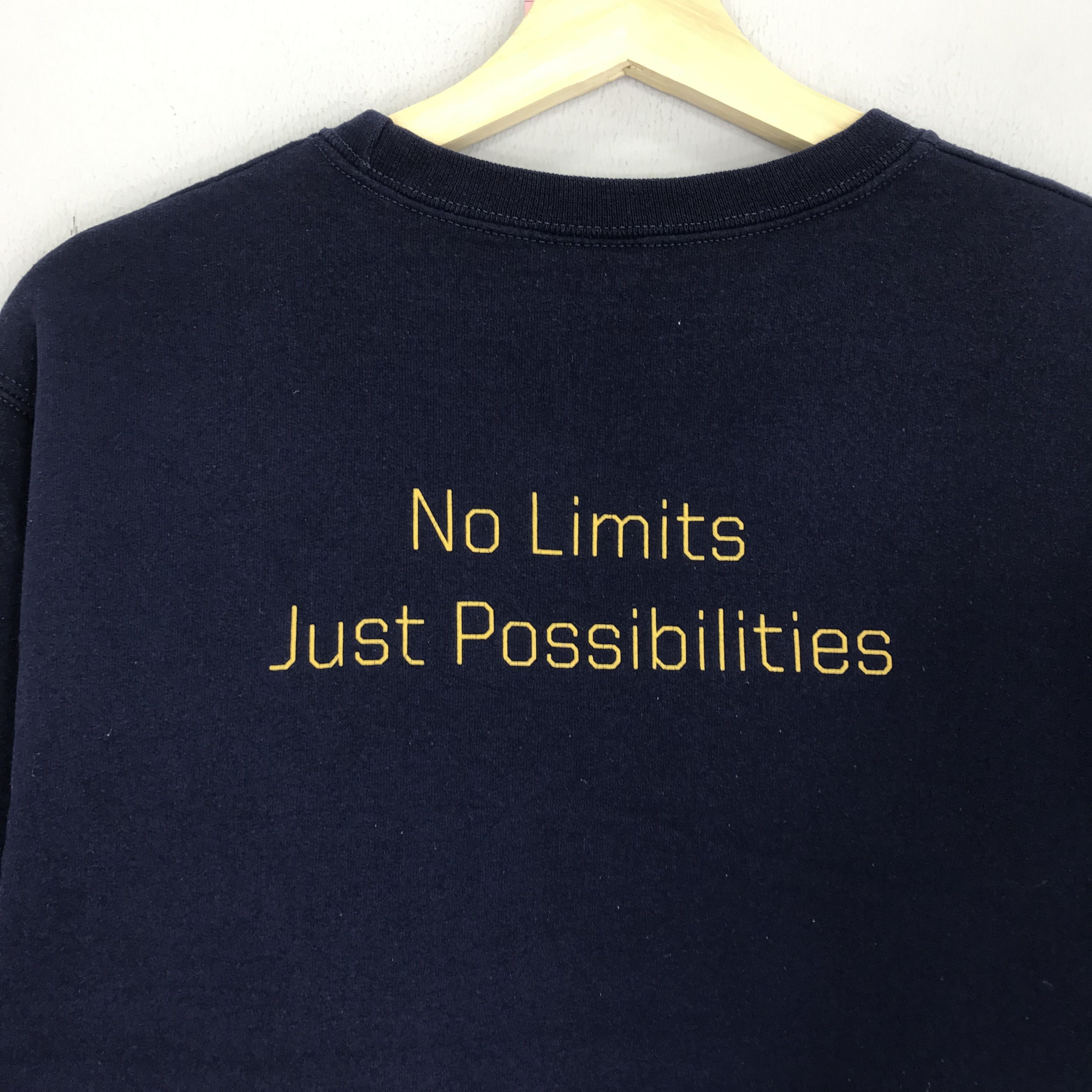 Vintage 90s Notre Dame School Sweatshirt Notre Dame University Size US S / EU 44-46 / 1 - 6 Thumbnail