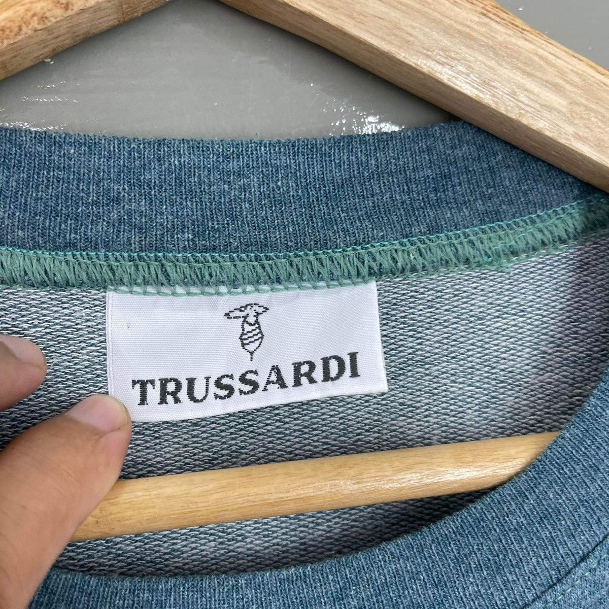 Trussardi Vintage Trussardi Big Logo Embroidered Crewneck Sweatshirt Size US L / EU 52-54 / 3 - 8 Thumbnail