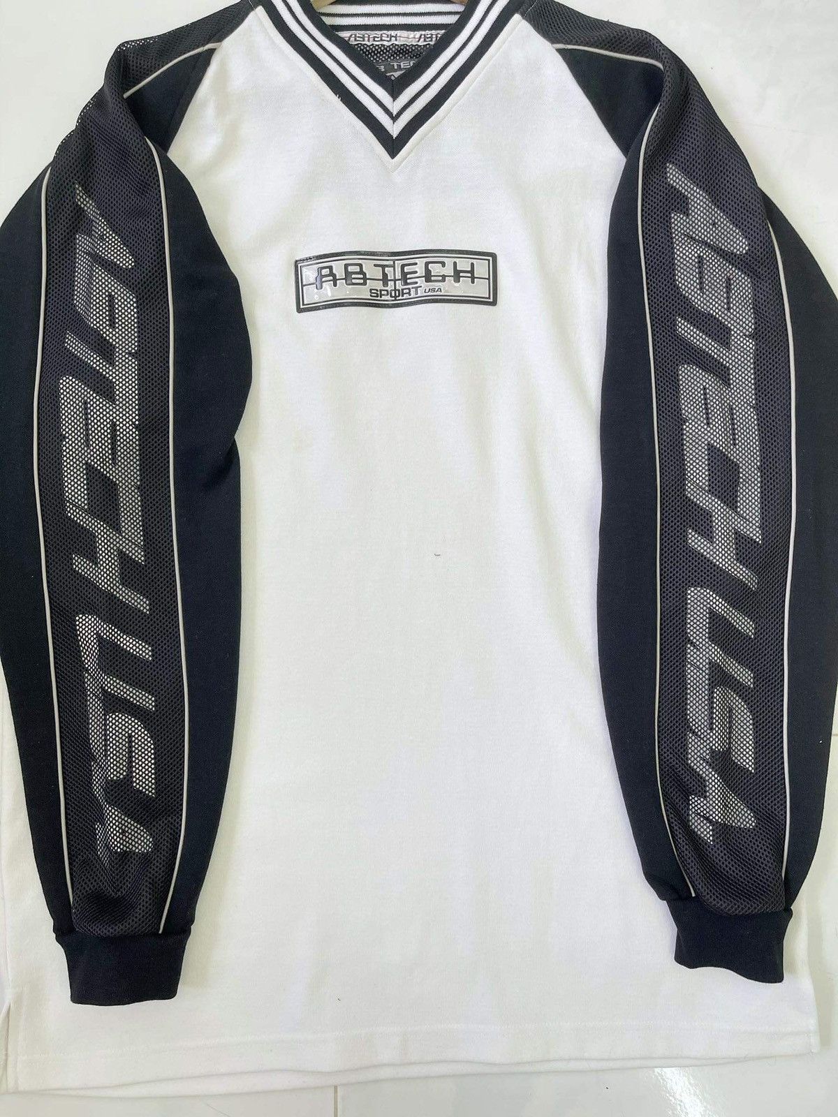 Vintage Vintage Ab-Tech Embroidered Logo Crewneck Sweatshirt Size US L / EU 52-54 / 3 - 5 Thumbnail