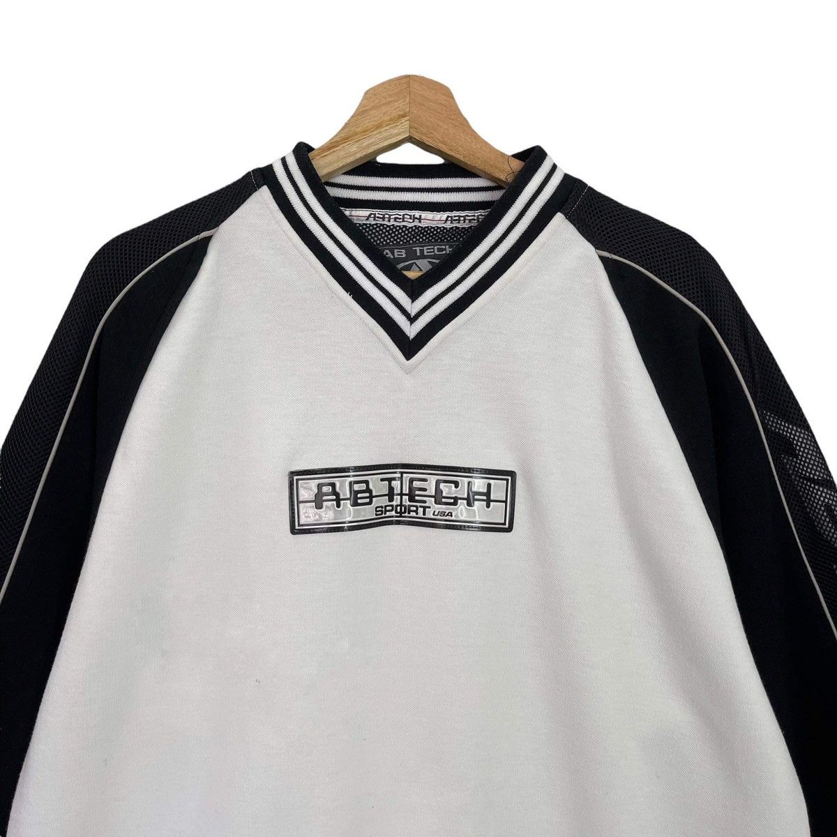 Vintage Vintage Ab-Tech Embroidered Logo Crewneck Sweatshirt Size US L / EU 52-54 / 3 - 4 Thumbnail