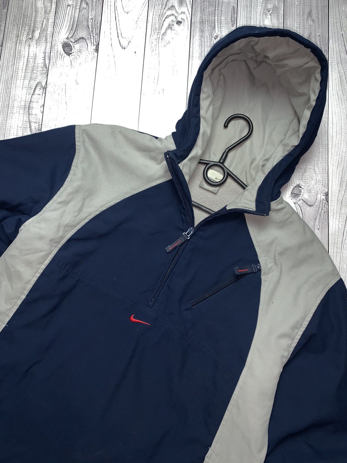 Nike Vintage Nike jacket swoosh central logo size S Size US S / EU 44-46 / 1 - 2 Thumbnail