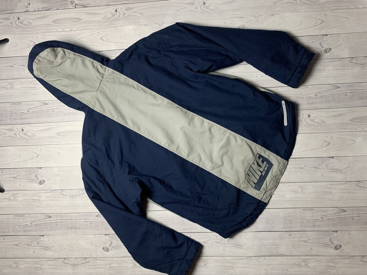 Nike Vintage Nike jacket swoosh central logo size S Size US S / EU 44-46 / 1 - 10 Thumbnail