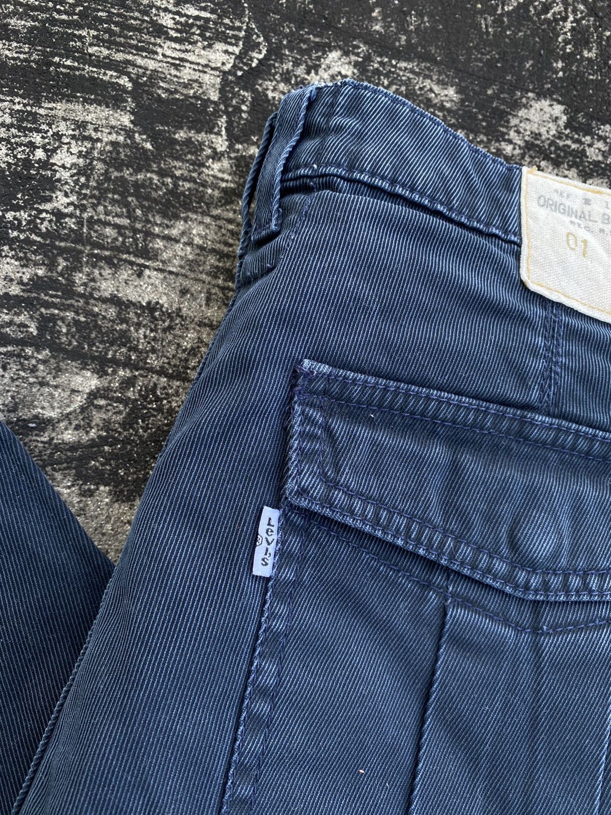 Vintage Levi’s Cargo Tactical Work Pants Pockets White Tab