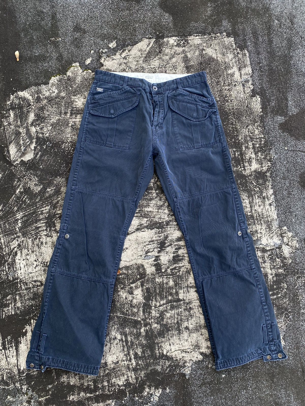 Vintage Levi’s Cargo Tactical Work Pants Pockets White Tab