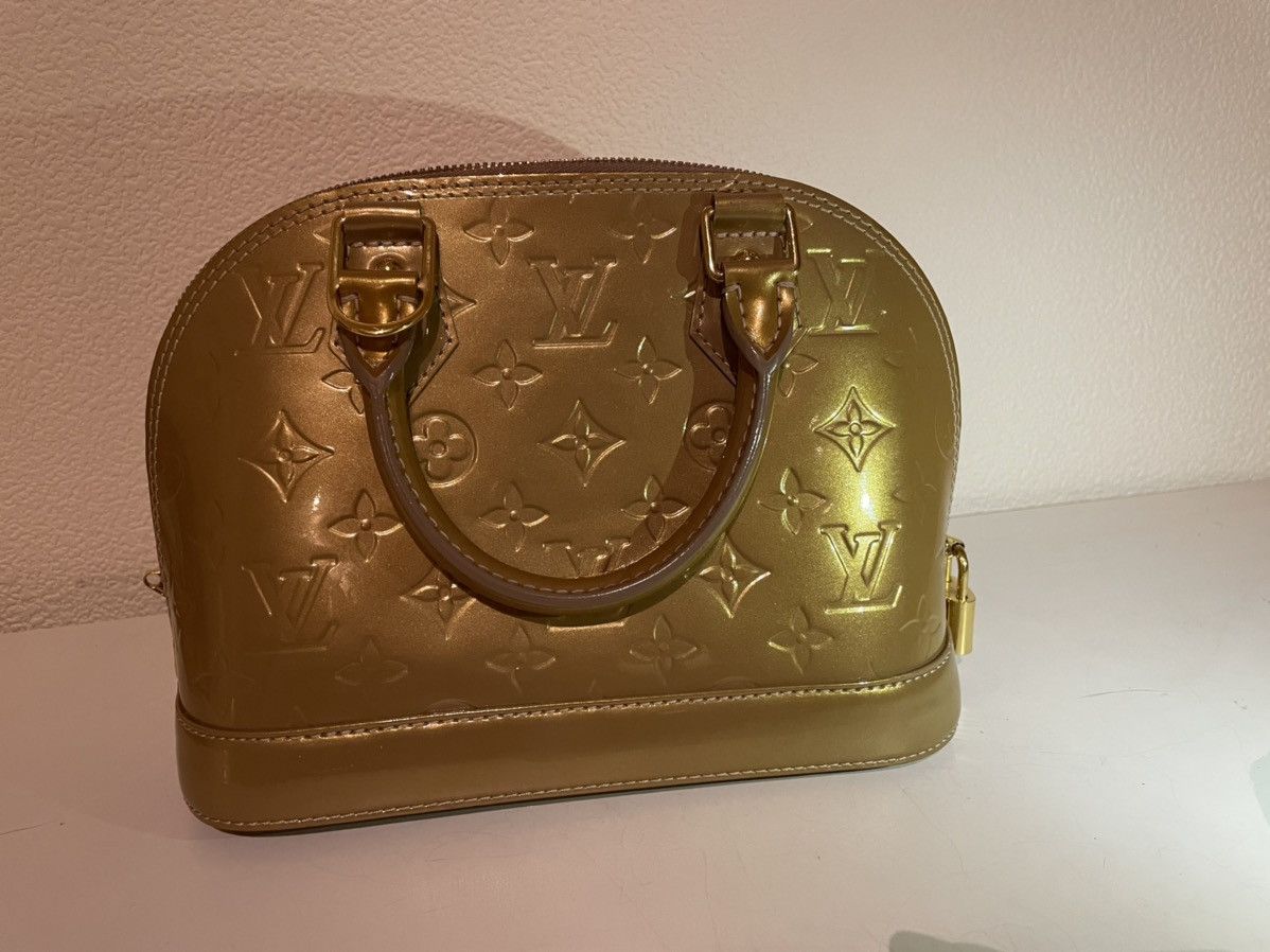 Louis Vuitton LOUIS VUITTON Alma Monogram Vernis Handbag Size ONE SIZE - 12 Thumbnail