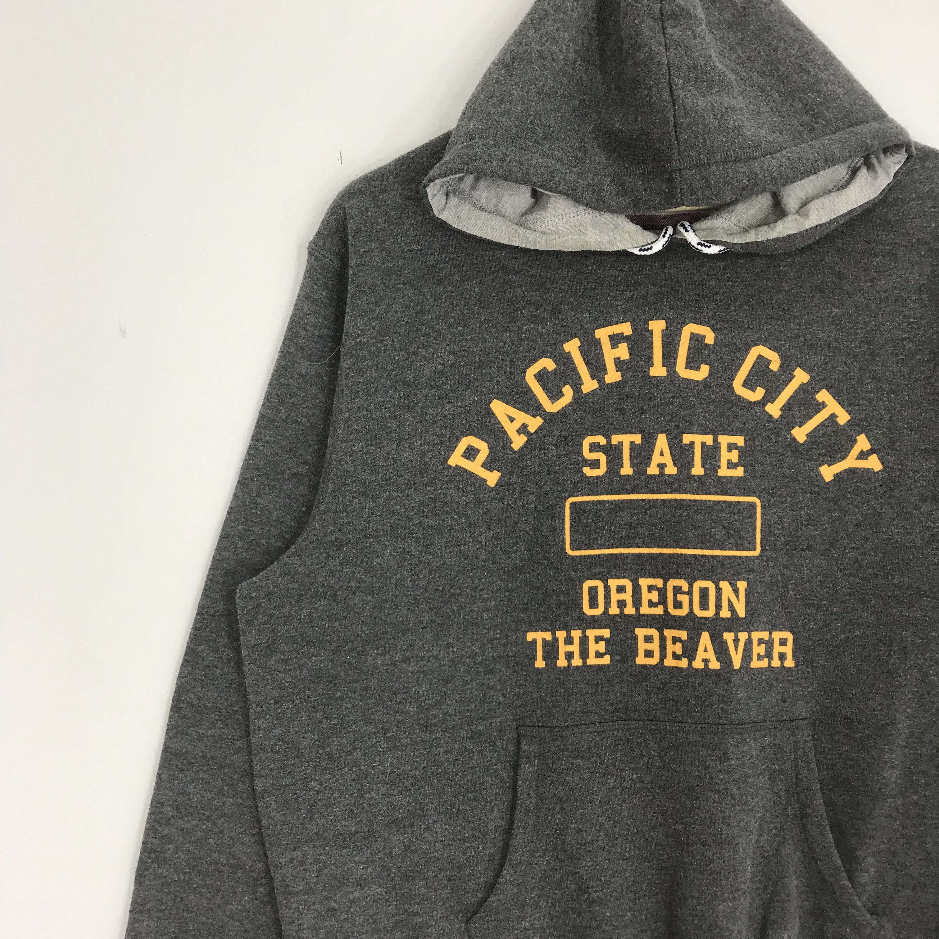 Vintage Oregon State Beavers Hoodie Oregon Pasific City University Size US M / EU 48-50 / 2 - 3 Thumbnail