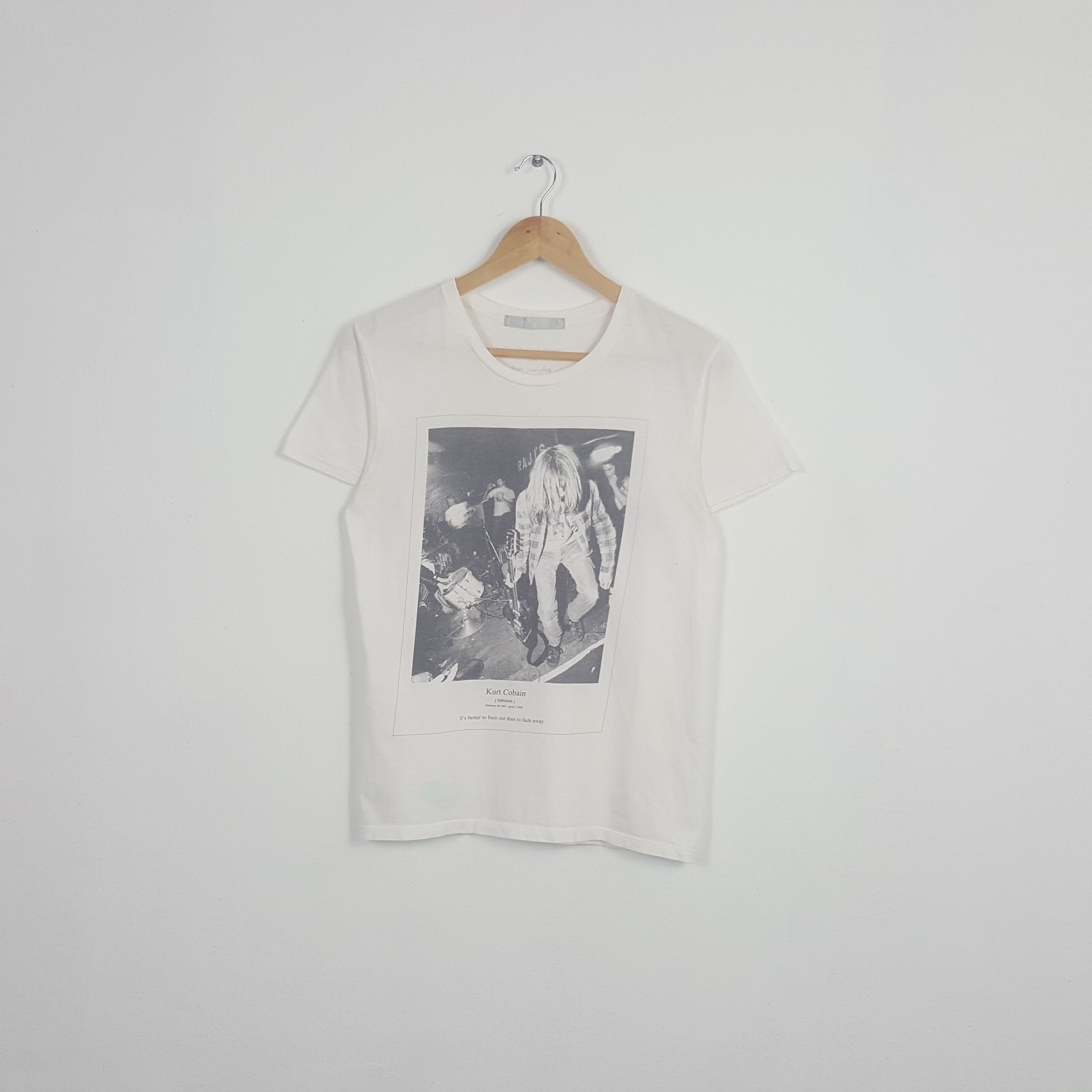 Band Tees Vintage Kurt Cobain Museum Neu Tee (RARE) Size US S / EU 44-46 / 1 - 7 Thumbnail