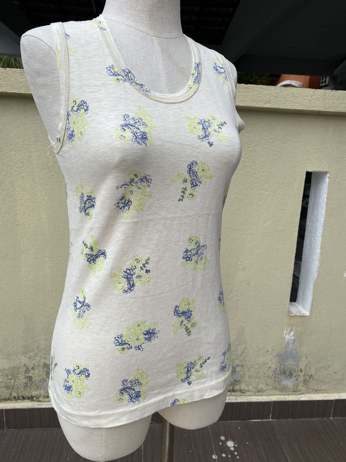 45rpm printed tank Size M / US 6-8 / IT 42-44 - 2 Thumbnail