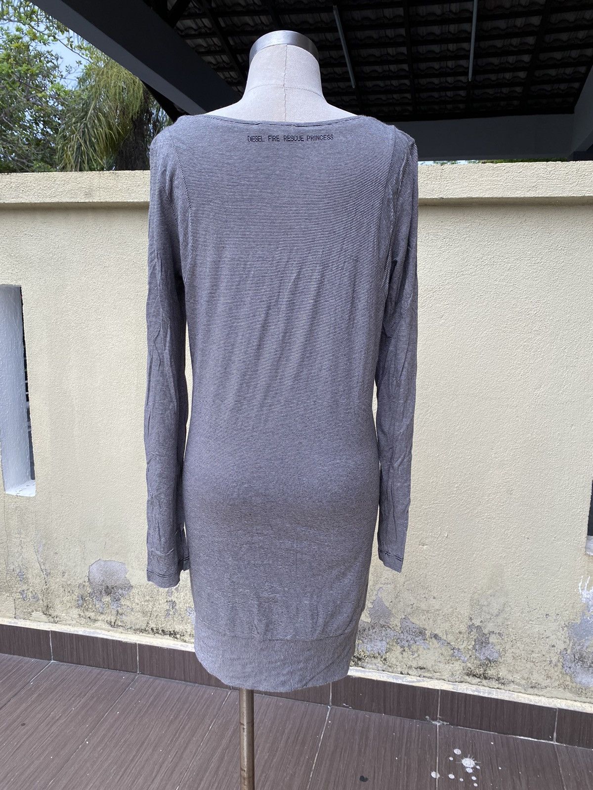 Diesel vintage diesel wide neck Size S / US 4 / IT 40 - 5 Thumbnail