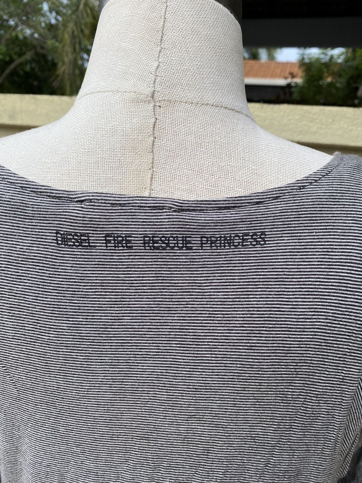 Diesel vintage diesel wide neck Size S / US 4 / IT 40 - 6 Thumbnail