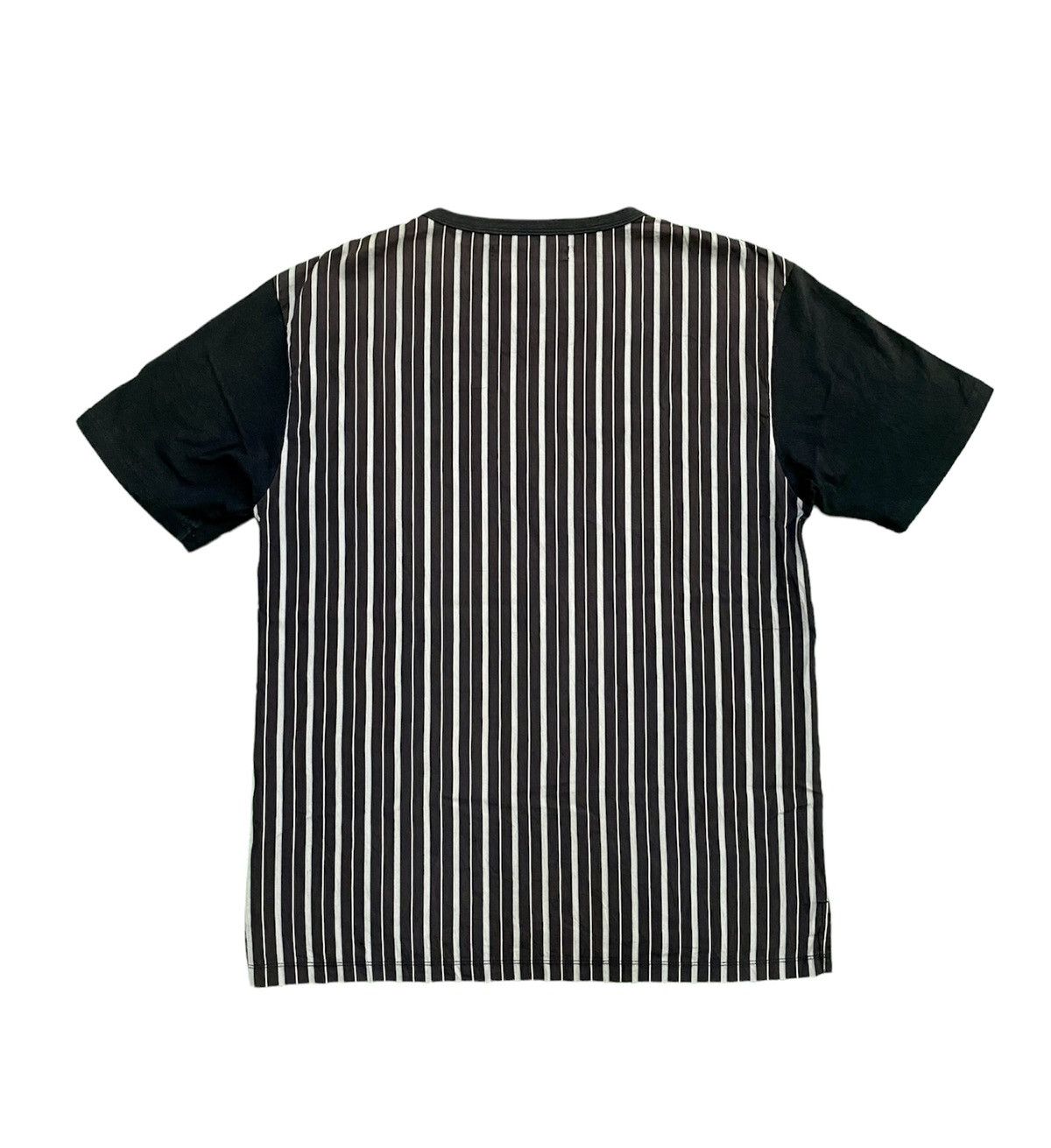 Japanese Brand Katherine Hamnett London Nice Design T Shirt Size US XL / EU 56 / 4 - 2 Thumbnail