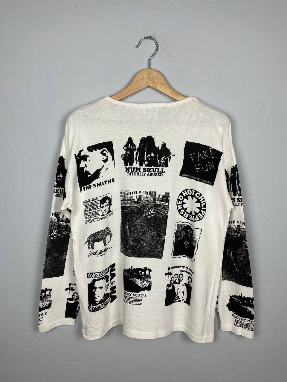Seditionaries × Vintage Vintage All Over Print Band Sex Pistols The Smith Red Hot Size US M / EU 48-50 / 2 - 7 Thumbnail