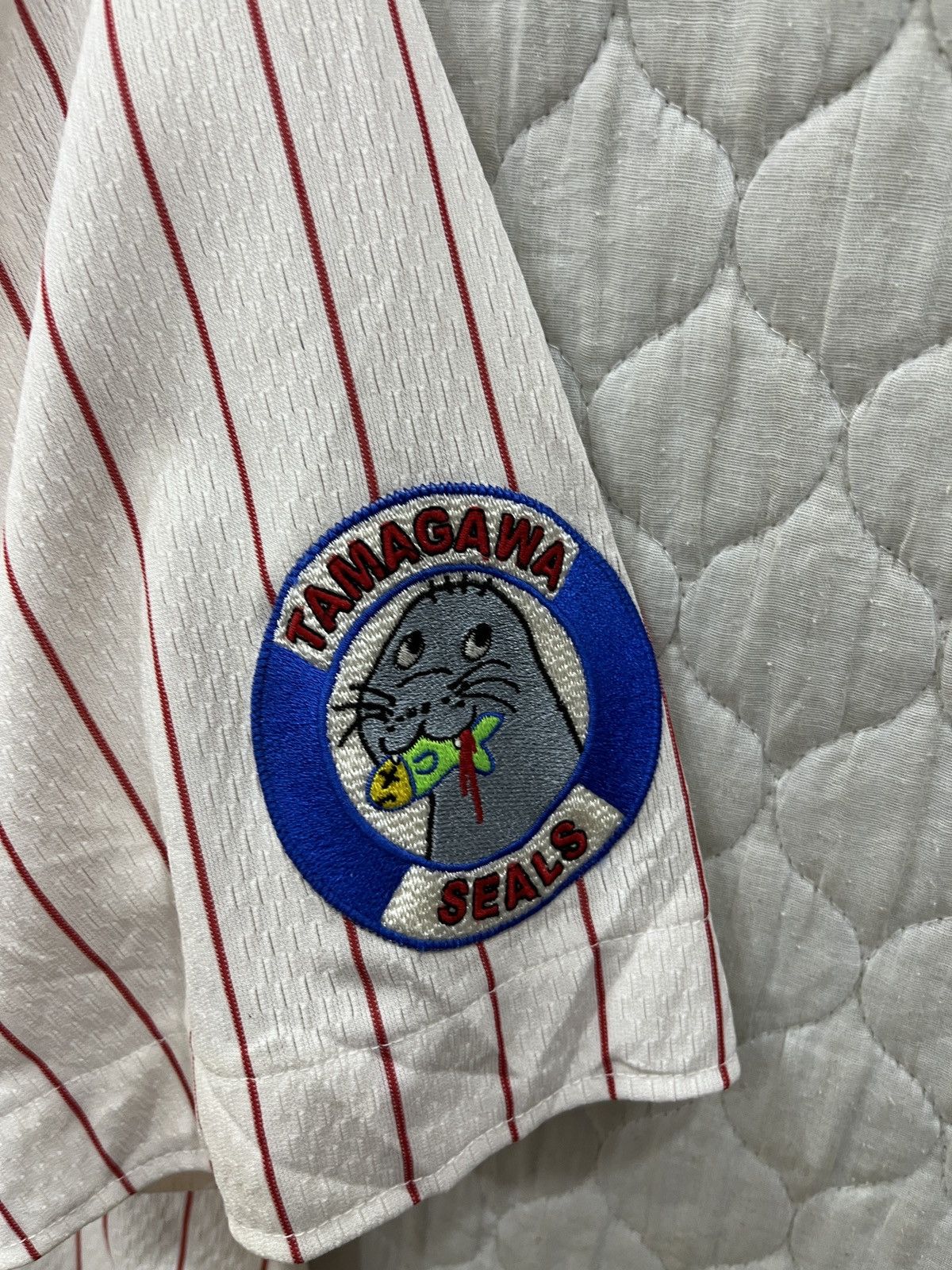 Descente (Mmm)🔥STEALS🔥 DESCENTE TAMAGAWA SEALS BASEBALL TEAM Size US L / EU 52-54 / 3 - 7 Thumbnail