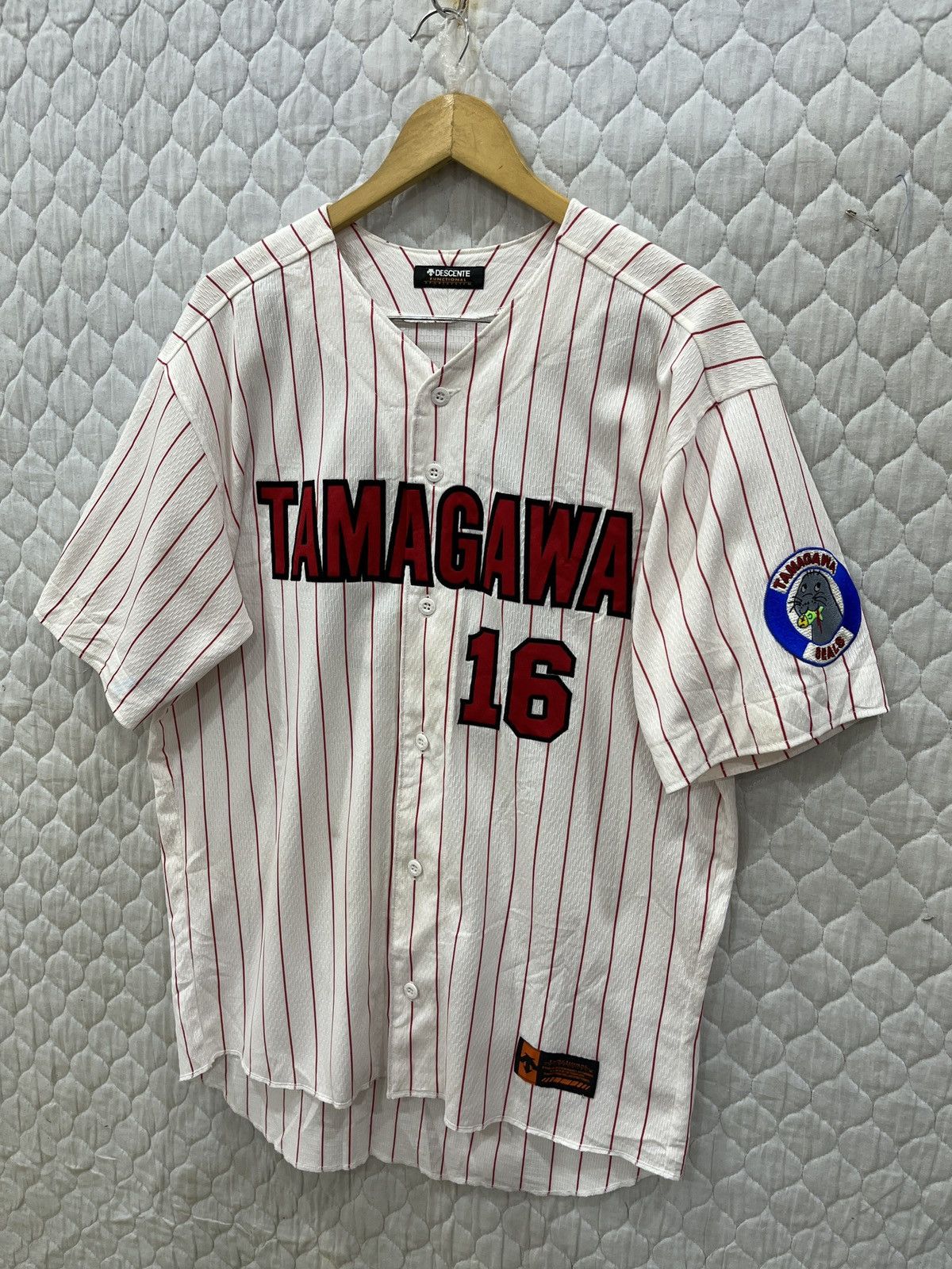 Descente (Mmm)🔥STEALS🔥 DESCENTE TAMAGAWA SEALS BASEBALL TEAM Size US L / EU 52-54 / 3 - 2 Thumbnail