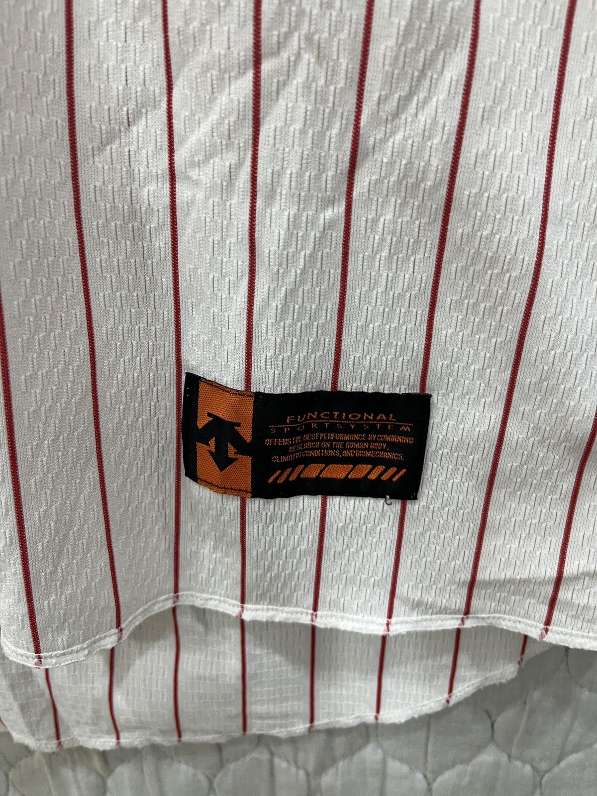 Descente (Mmm)🔥STEALS🔥 DESCENTE TAMAGAWA SEALS BASEBALL TEAM Size US L / EU 52-54 / 3 - 8 Thumbnail