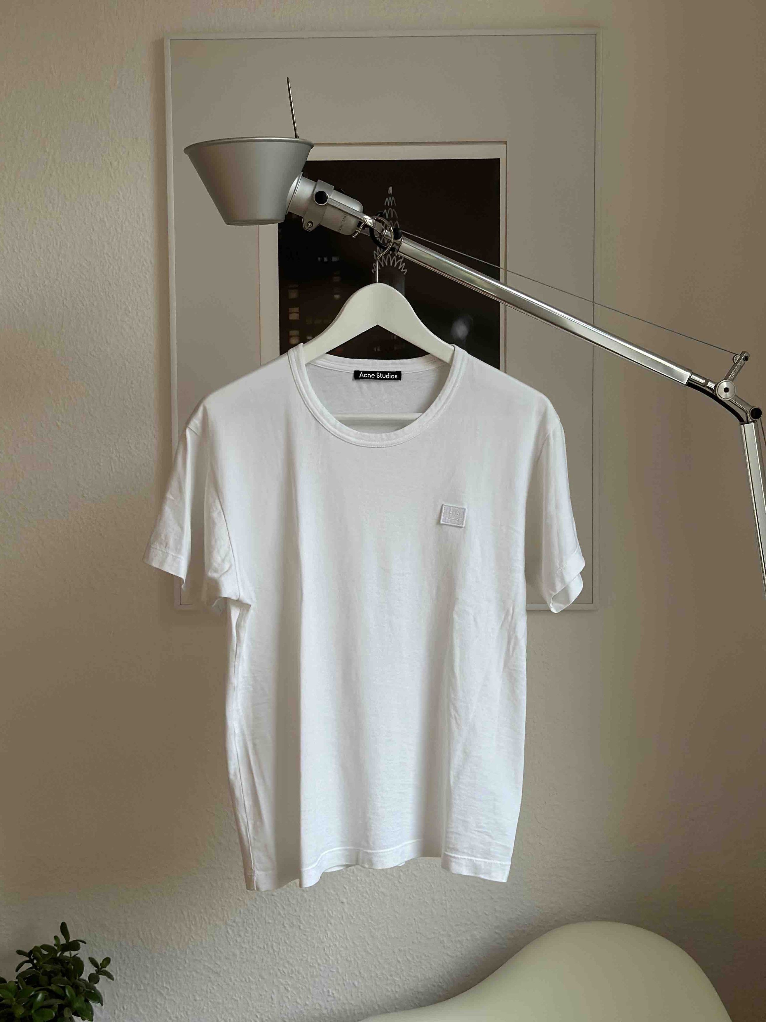 Acne Studios acne studios nash face t-shirt | Grailed