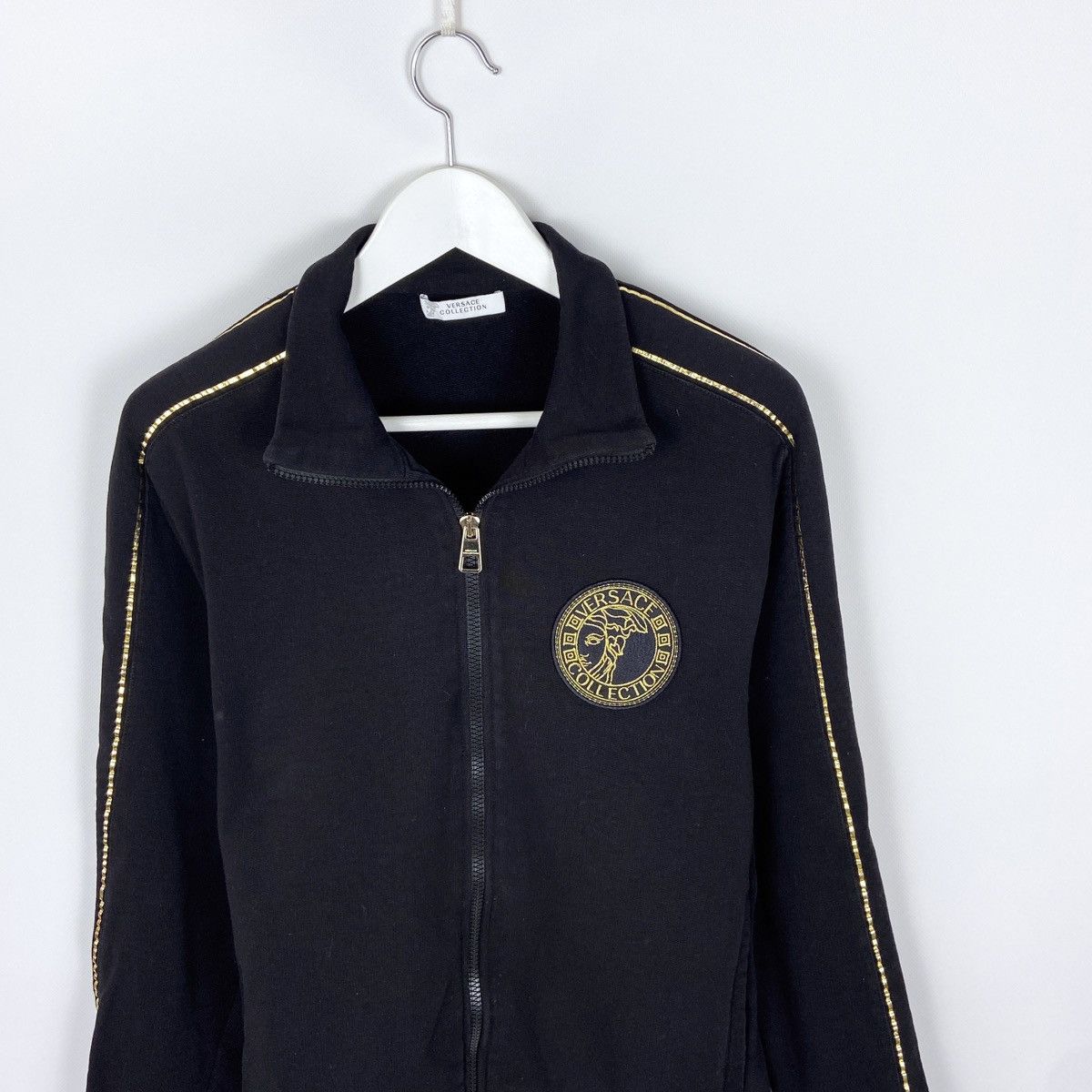 Other Versace Collection Medusa embroidered light black jacket Size US M / EU 48-50 / 2 - 2 Thumbnail