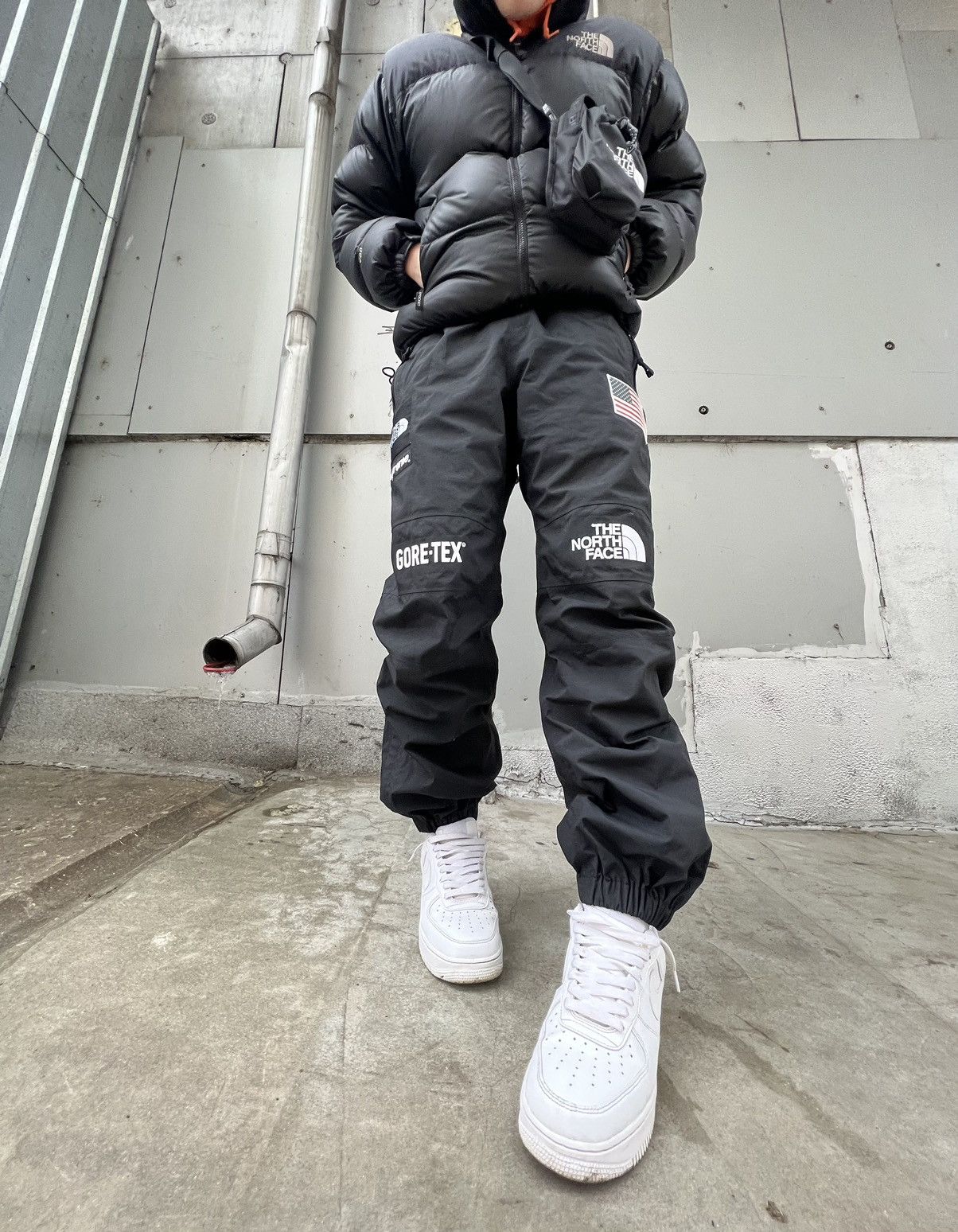 Supreme north face gore tex pants online