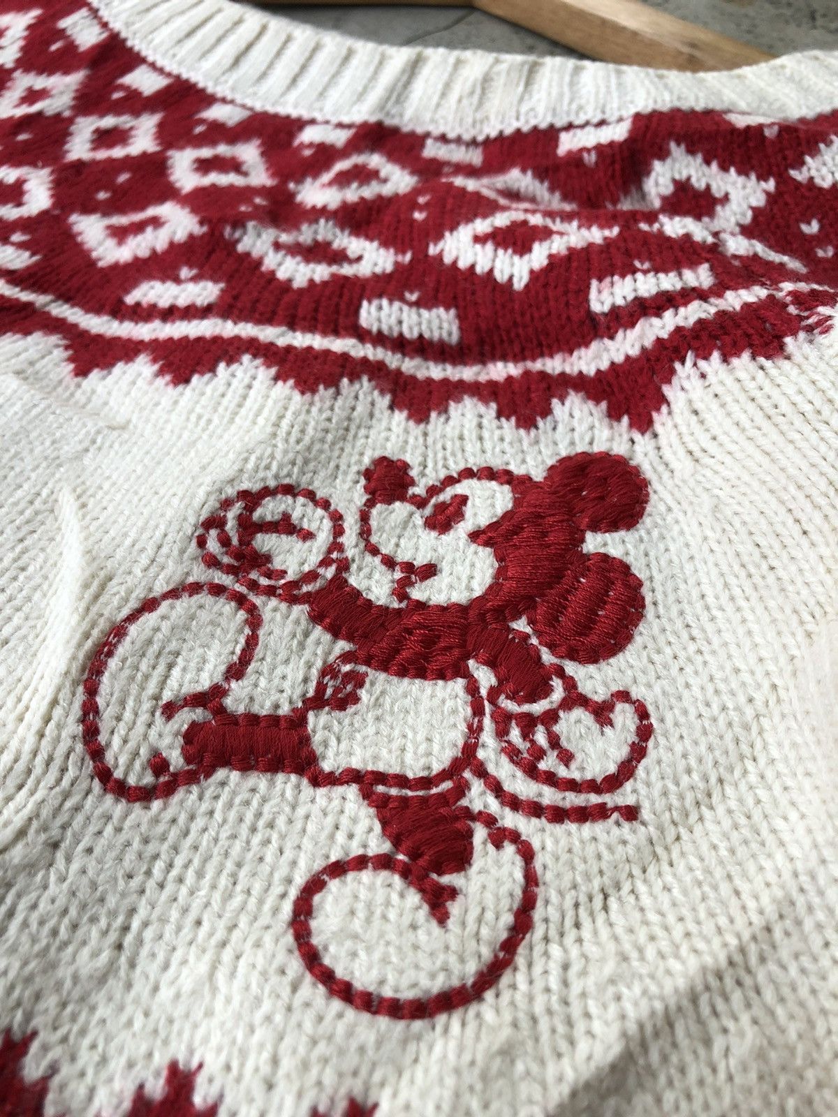 🔴Tokyo DISNEY Embroider Mickey Logo Pullover Kniting Pattern